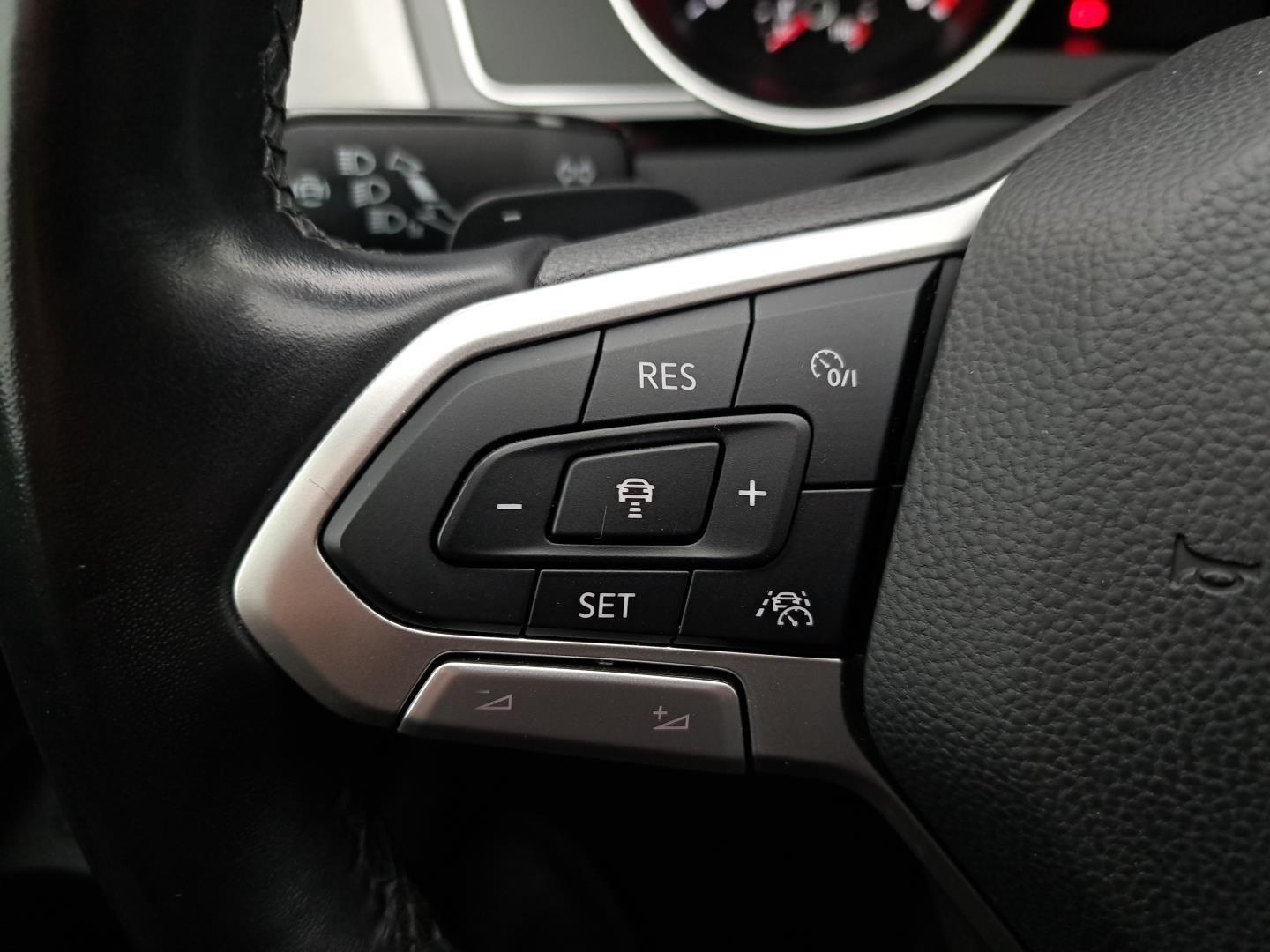 Bussines 2.0TDI 190KM DSG 4Motion Matrix Kamera Hak ACC Czujniki FV23% 19