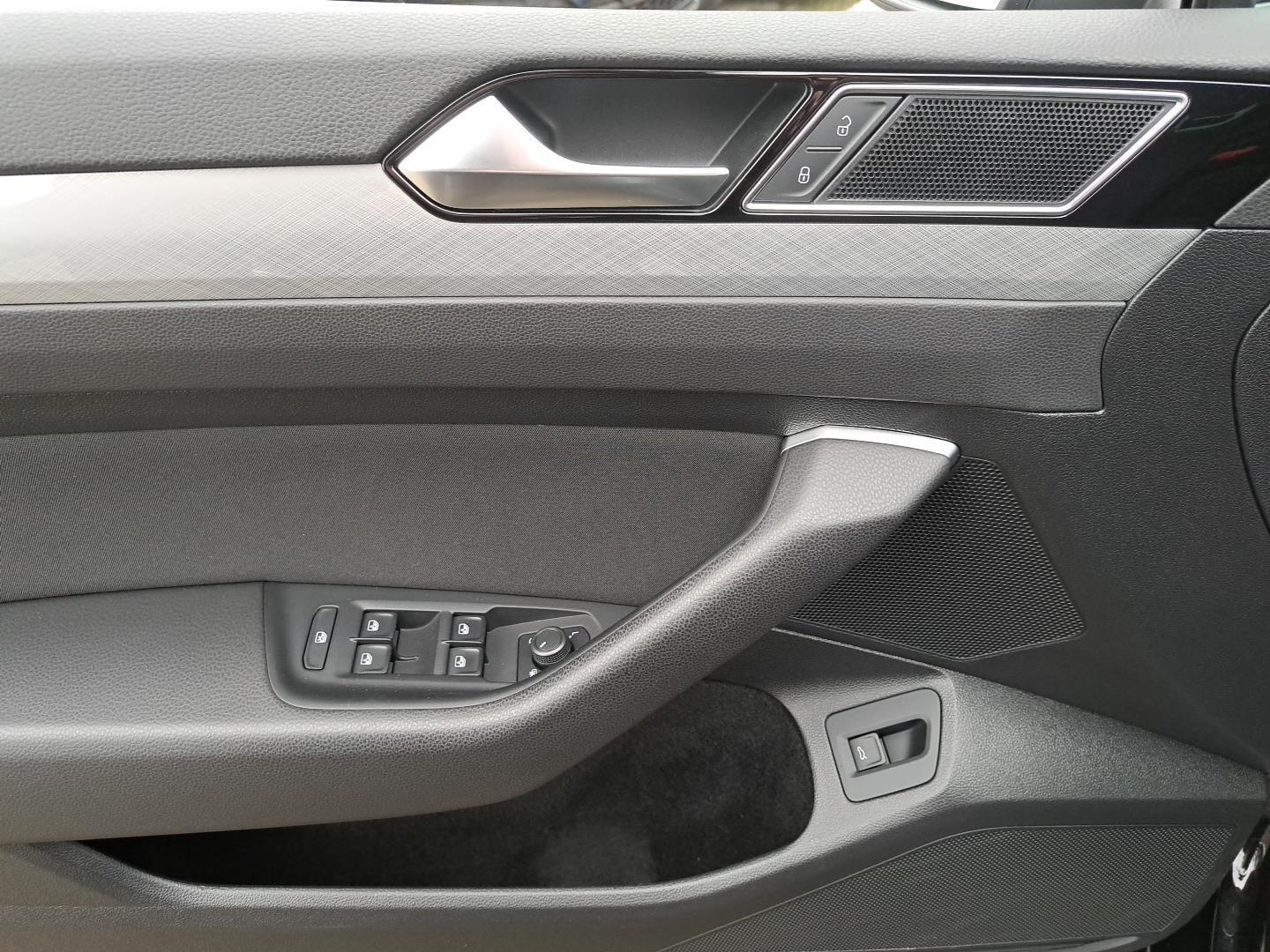 Bussines 2.0TDI 190KM DSG 4Motion Matrix Kamera Hak ACC Czujniki FV23% 13