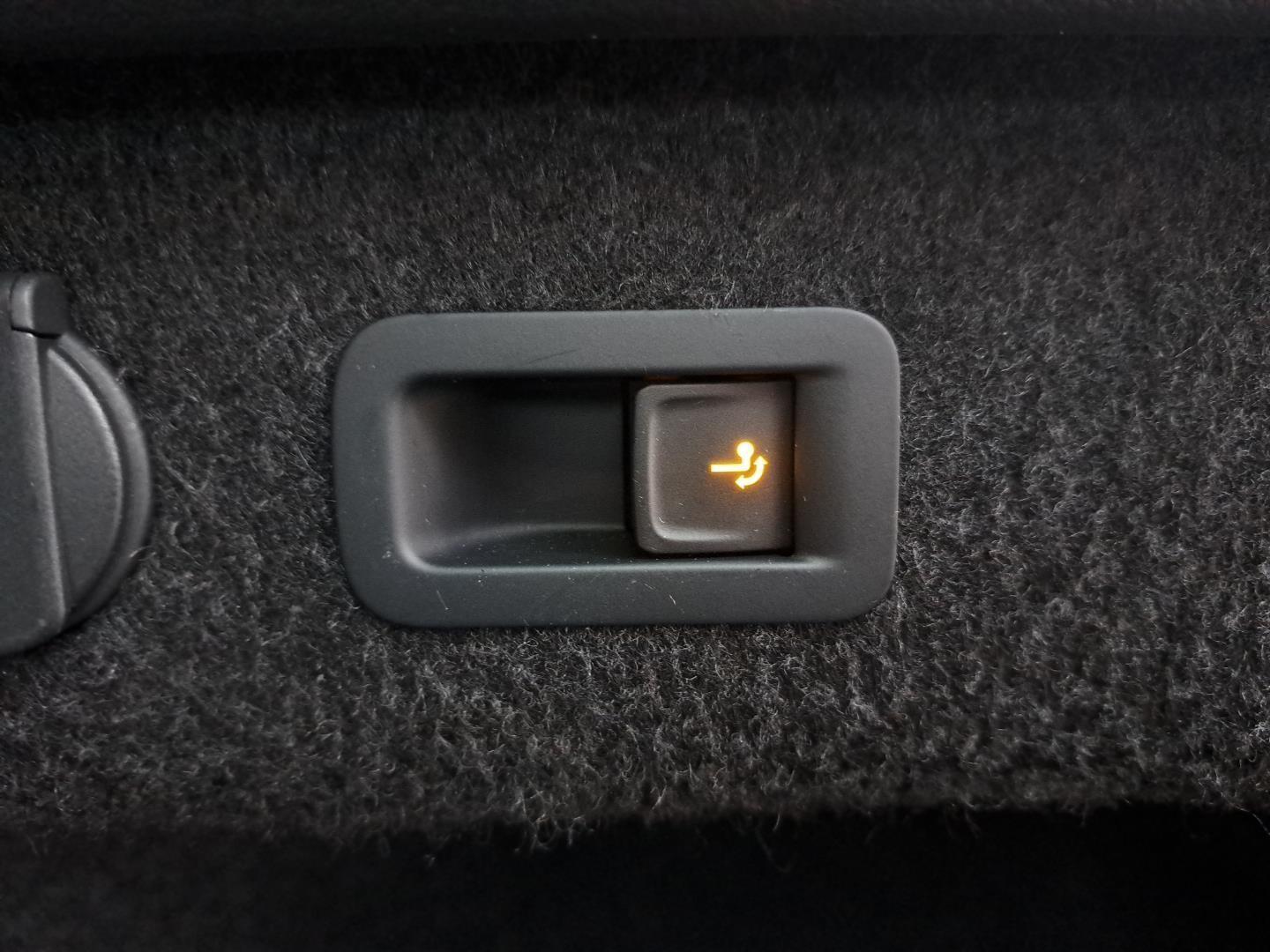 Bussines 2.0TDI 190KM DSG 4Motion Matrix Kamera Hak ACC Czujniki FV23% 33