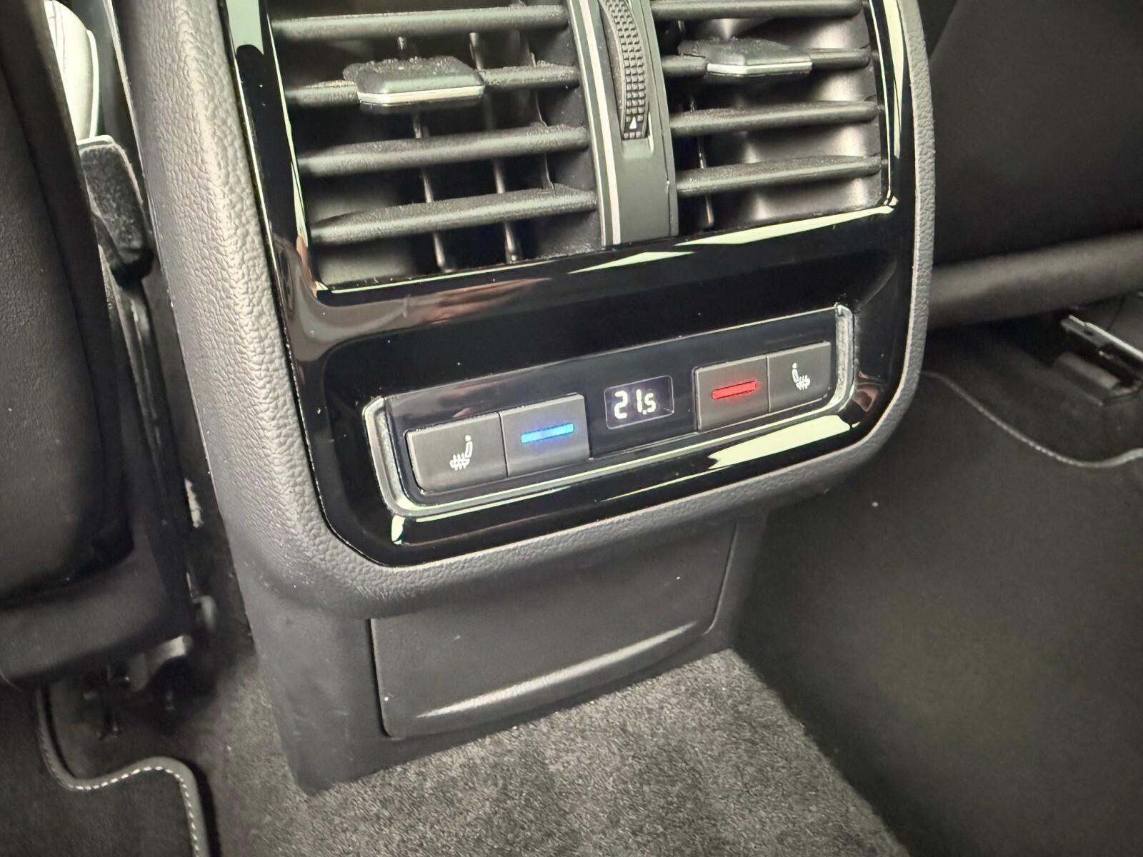 TDI 4Motion 200KM R-Line | Webasto | Panorama | Harman Kardon | FV23% 35