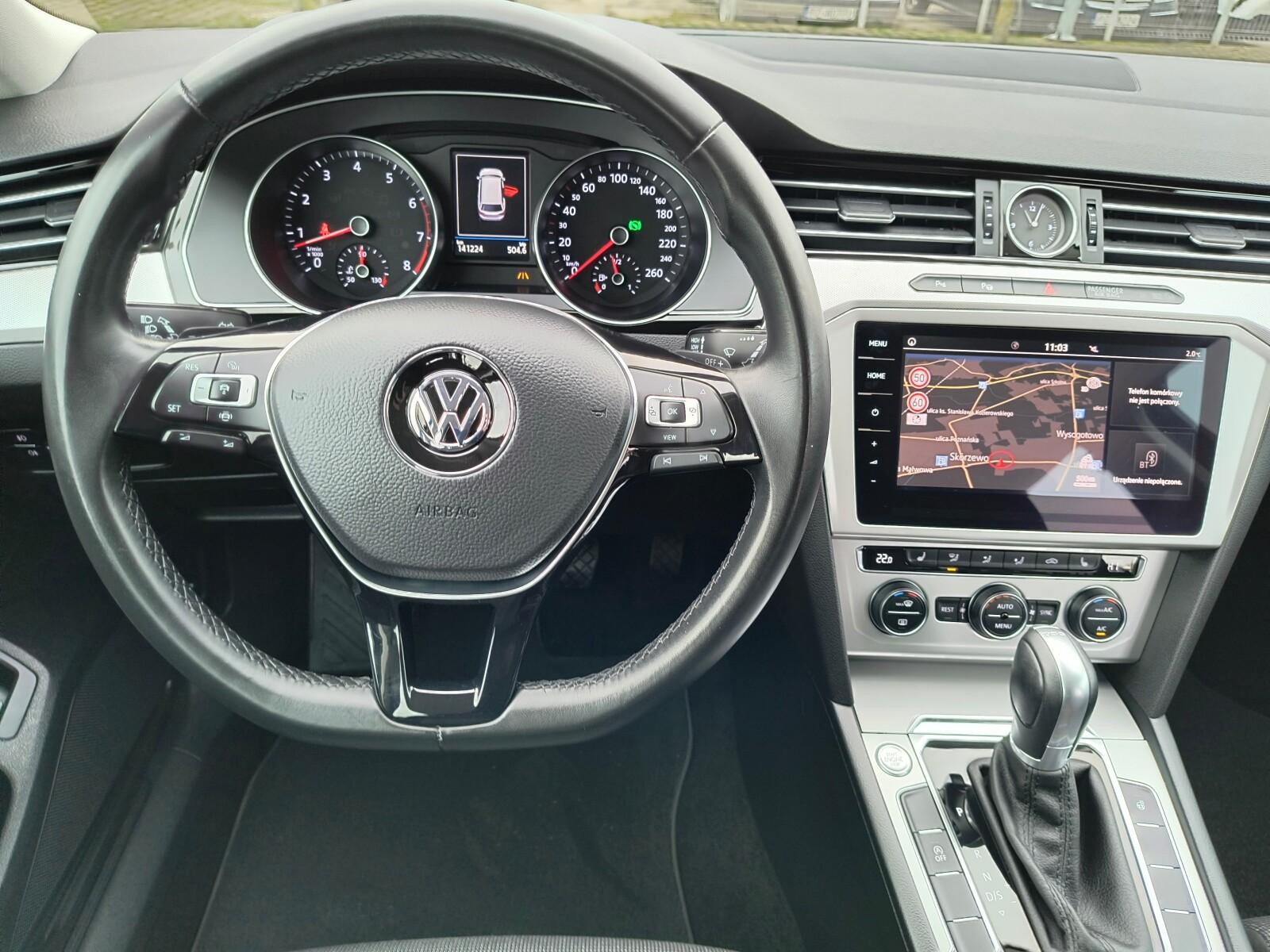 serwis ASO 1.5TSI 150KM bezwypadkowy pakiety App-Connect LED VAT23% 10