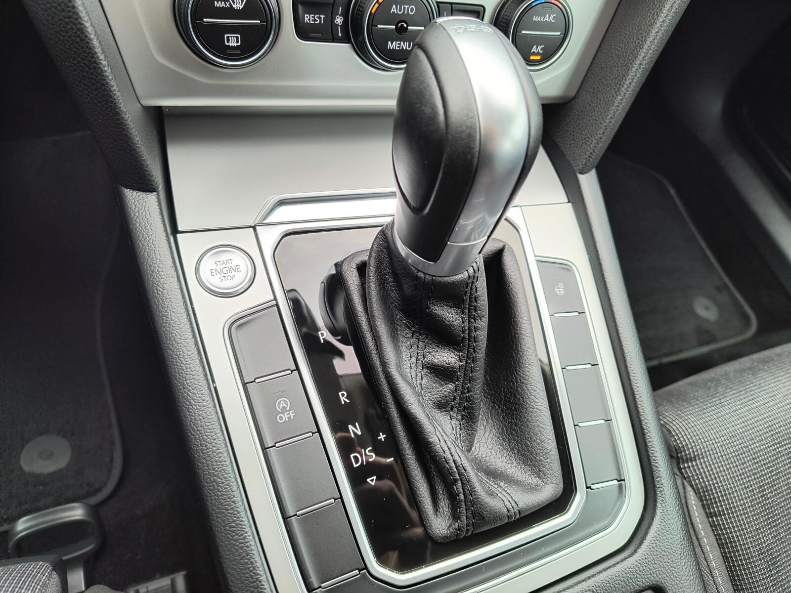 serwis ASO 1.5TSI 150KM bezwypadkowy pakiety App-Connect LED VAT23% 23