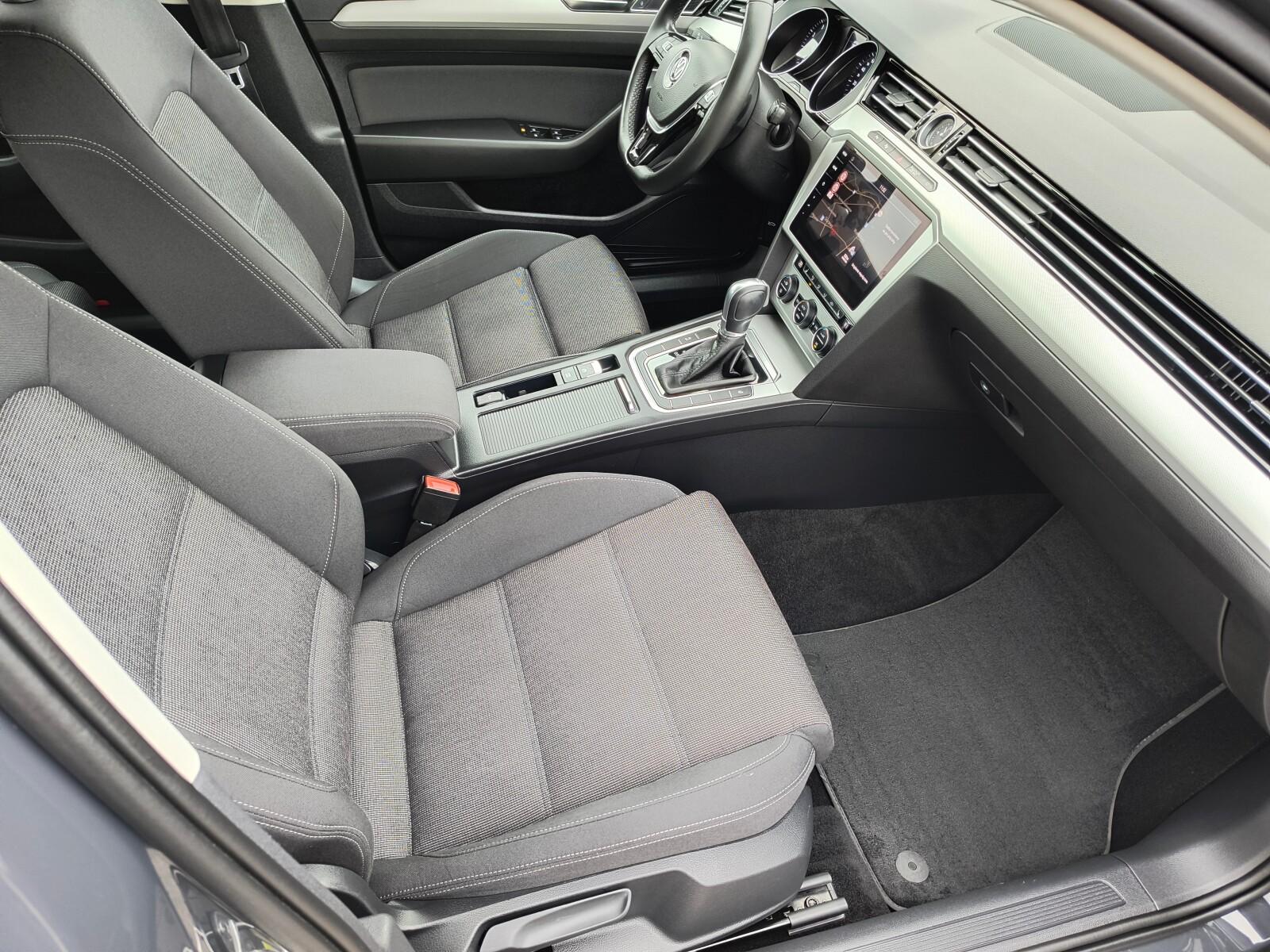 serwis ASO 1.5TSI 150KM bezwypadkowy pakiety App-Connect LED VAT23% 13