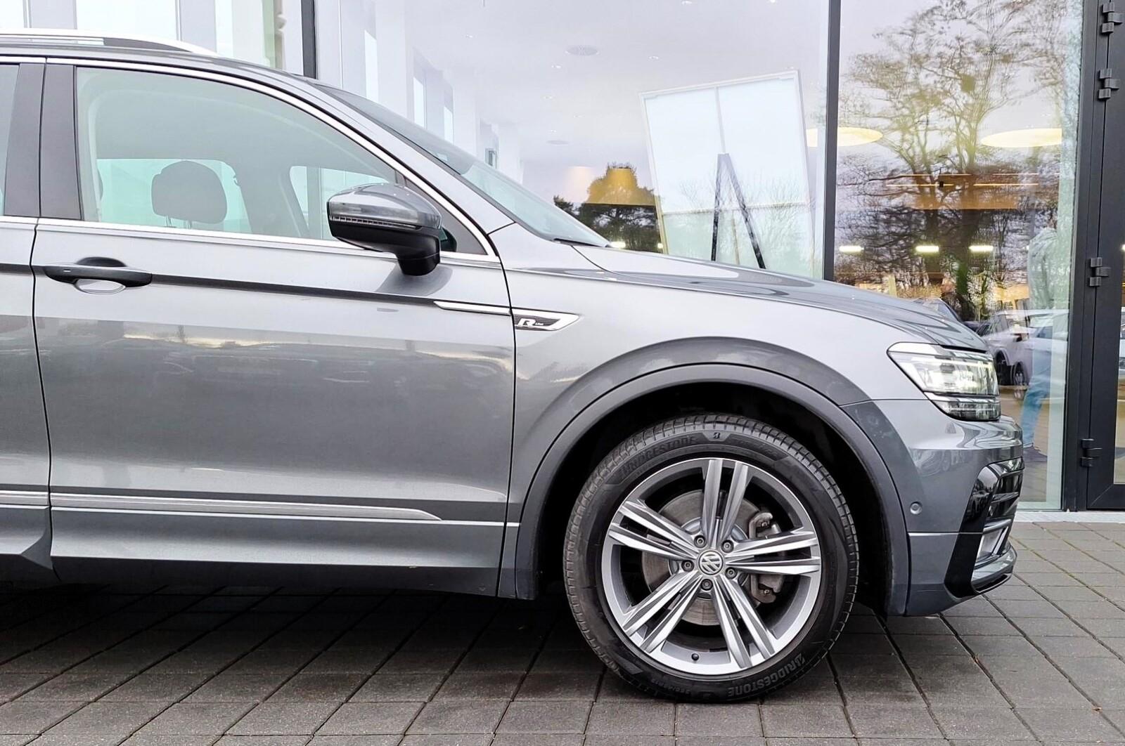 2.0 TDI 4Motion Highline DSG 190KM R-line Keyless/LED/TempAktywny/ 1WŁ 29
