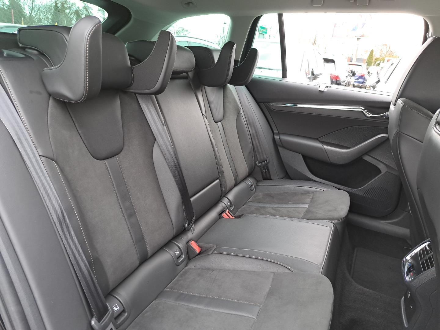 2.0TDI 4x4 200KM Scout Kamera HeadUp 230V ACC 4podgrzew.Fot. ASO FV23% 17