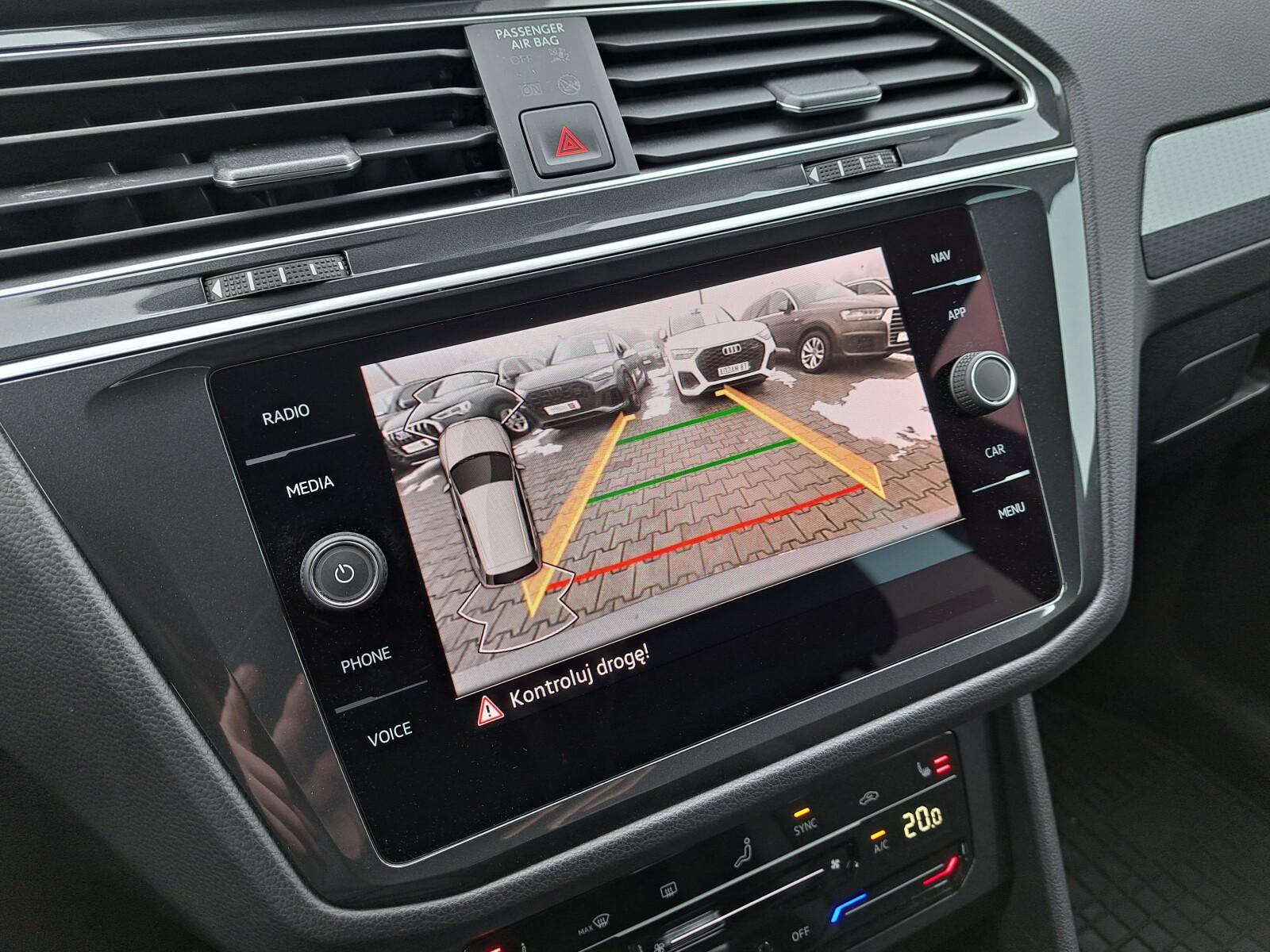 Keyless Lane Assist Nawigacja Reflektory LED App Kamera Gwarancja 19