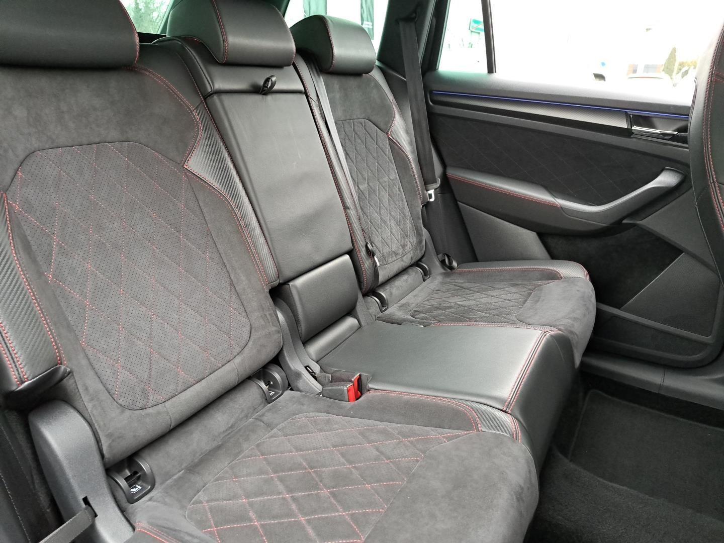 2.0Bi-TDI 240KM DSG 4x4 RS HAK Canton Kamera360 LED El.Klapa 20" FV23% 17