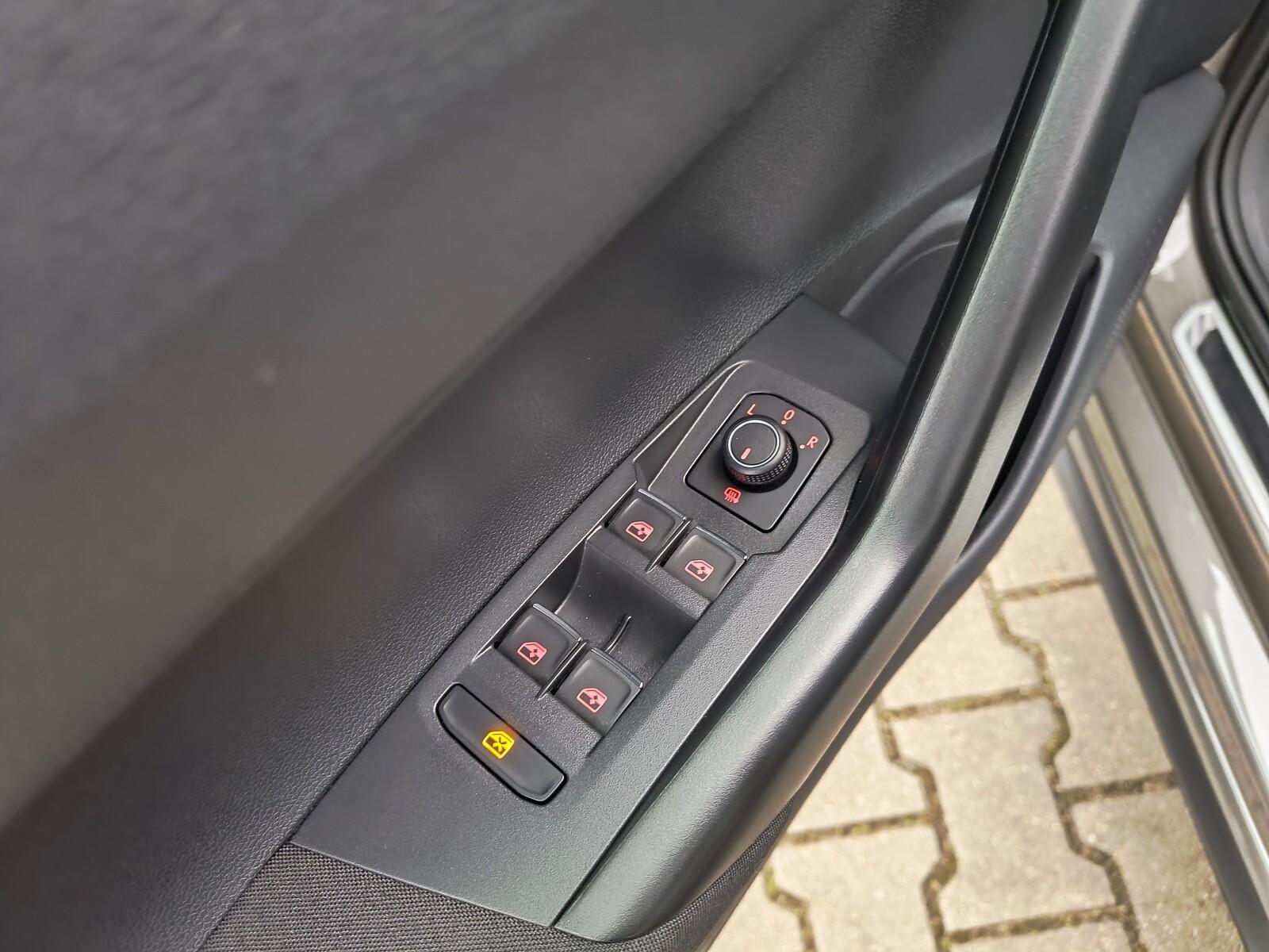 GTI serwis ASO 1.0TSI 110KM bezwypadkowy virtual cockpit LED VAT23% 17