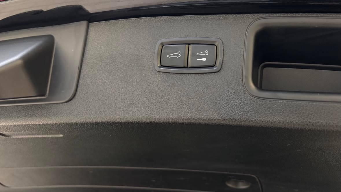 4x4 | LED Porsche | PSM | Panorama | Apple CarPlay |Salon PL|FaVAT23% 24