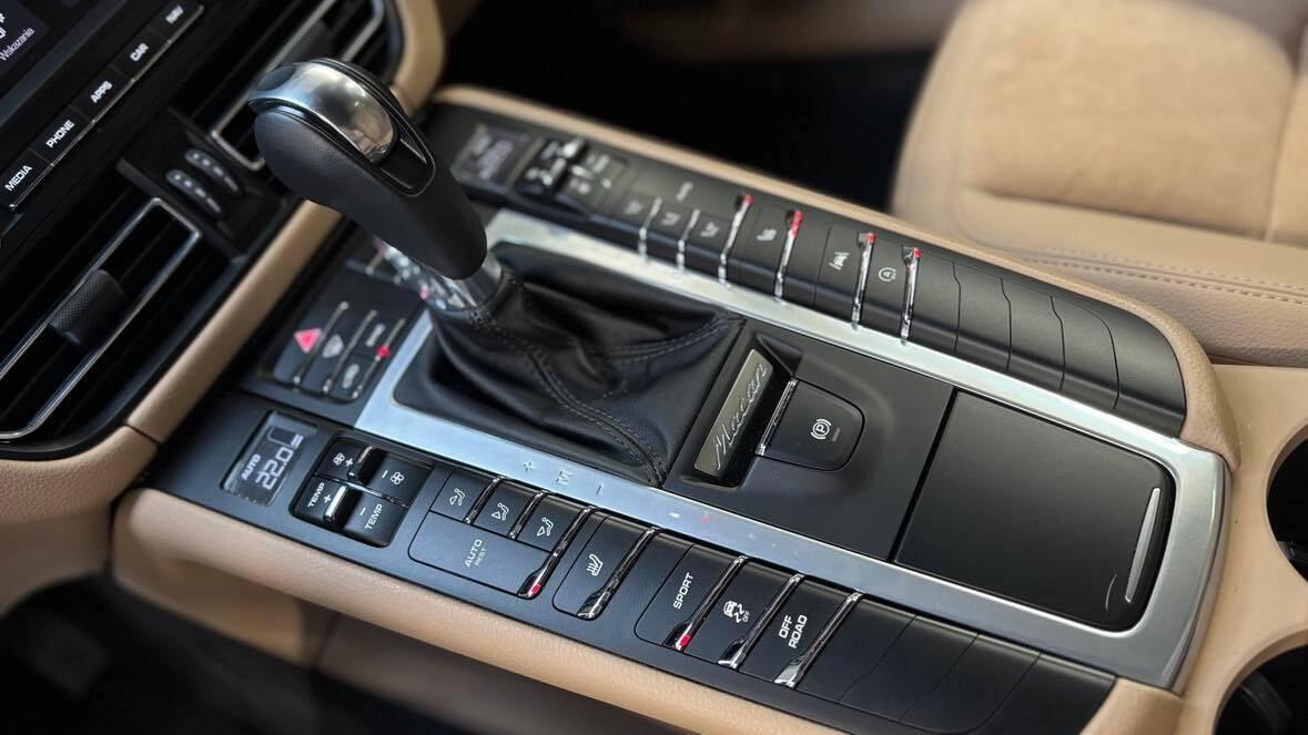 4x4 | LED Porsche | PSM | Panorama | Apple CarPlay |Salon PL|FaVAT23% 20