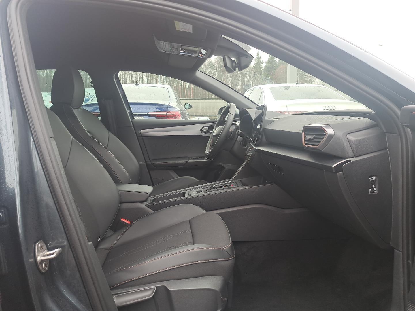 Cupra Leon Sportstourer ST 190KM 12