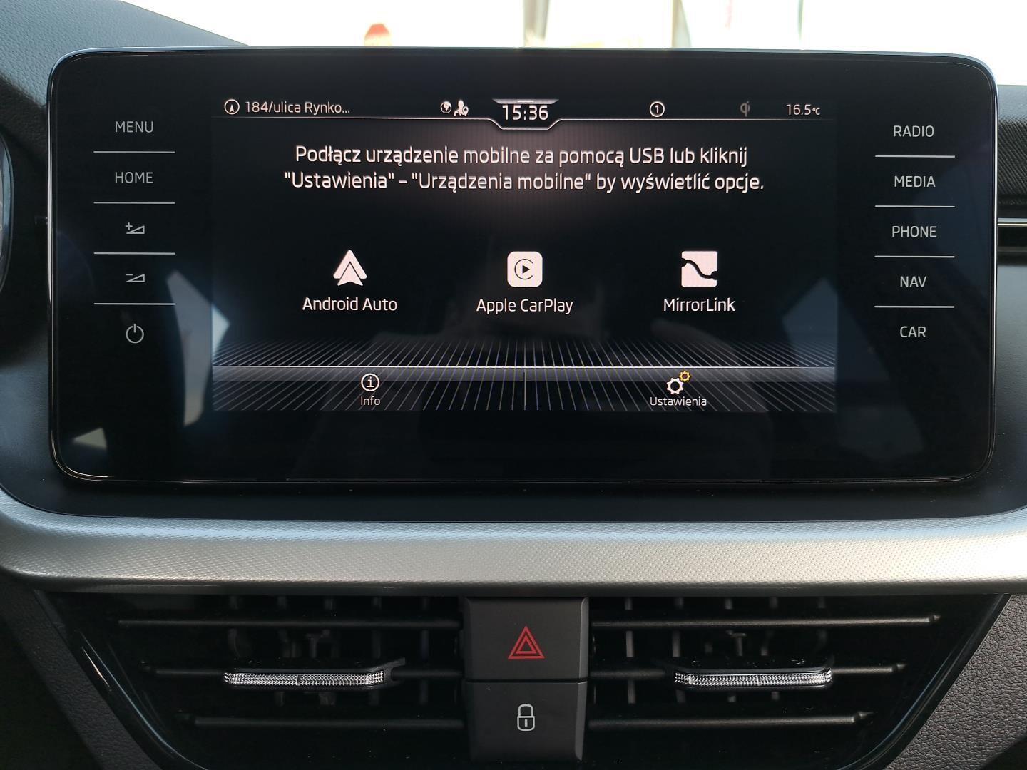 1.0TSI 115KM Ambition Drive Virtual Podgrzew.Fot LED Alu16' Bezwypadek 27