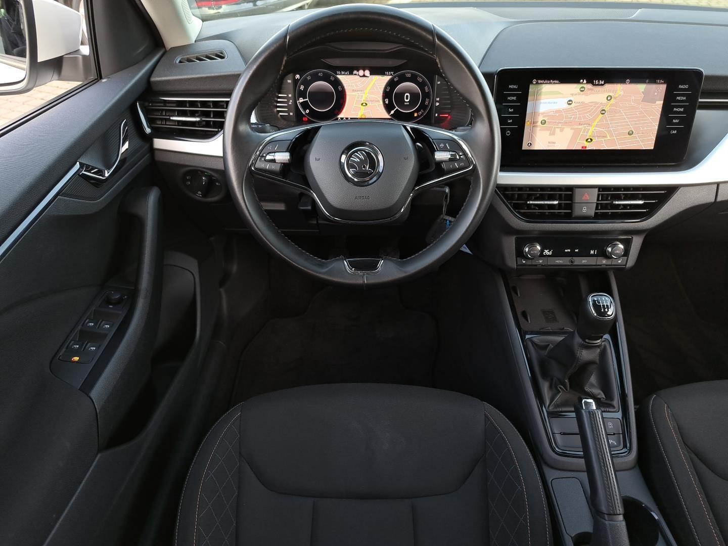 1.0TSI 115KM Ambition Drive Virtual Podgrzew.Fot LED Alu16' Bezwypadek 17