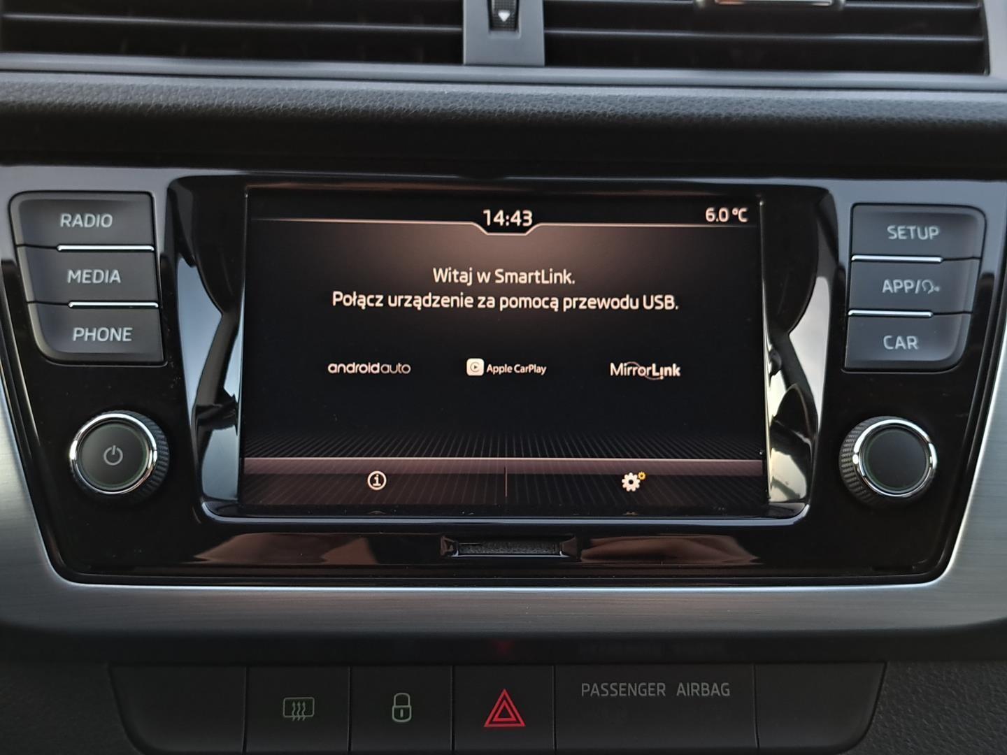 Kombi SalonPL 1.0TSI 95KM Ambition Kamera SmartLink+ LED ASO FV23% 21