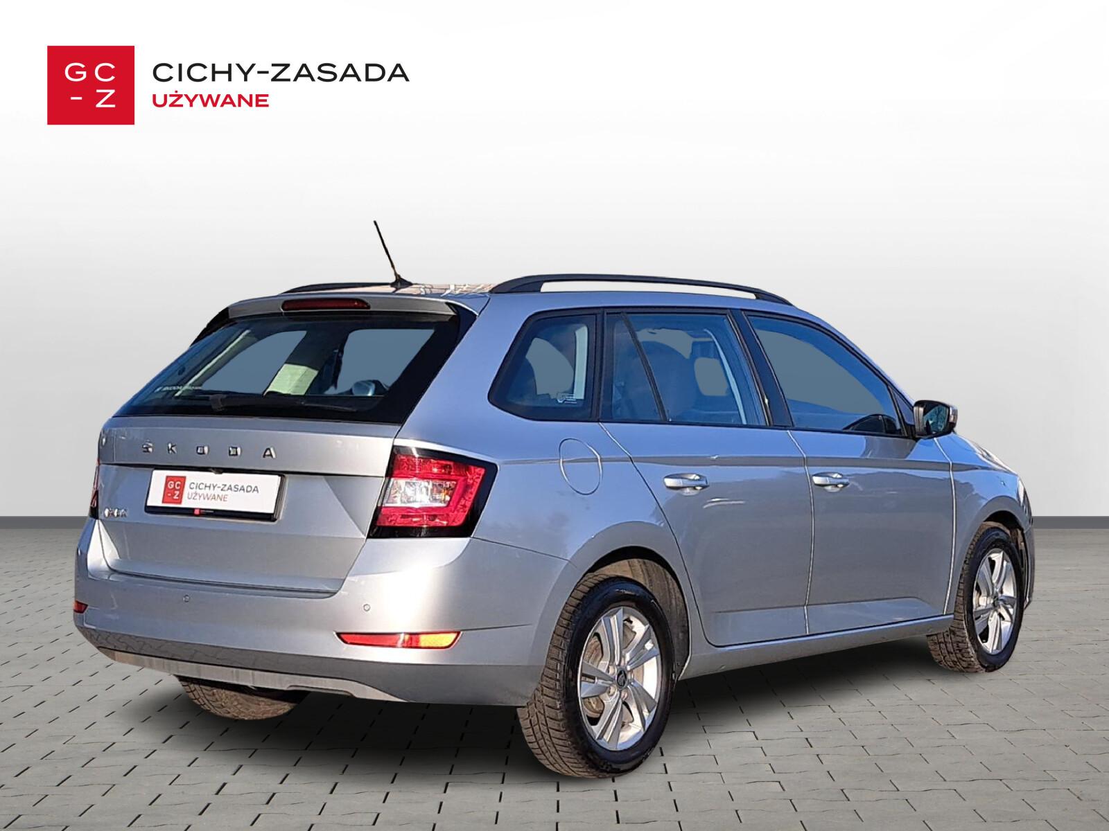 Kombi SalonPL 1.0TSI 95KM Ambition Kamera SmartLink+ LED ASO FV23% 4