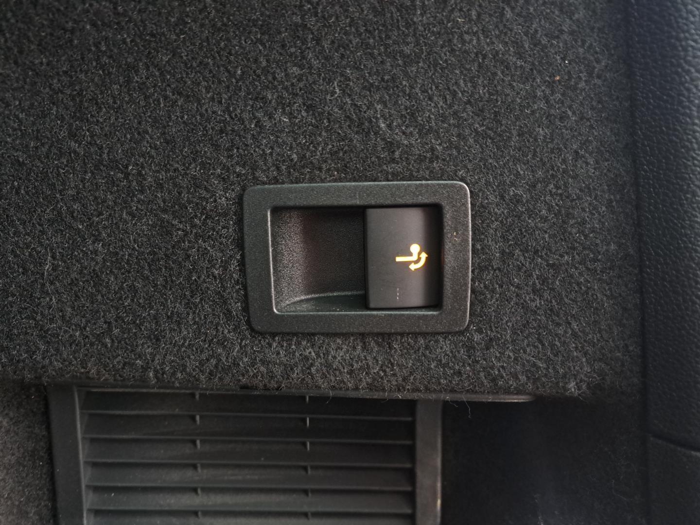 Clever 2.0TDI 200KM 7os. DSG 4x4 LED Matrix Kamera HAK Virtual FV23 35