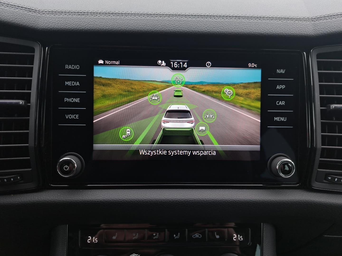 Clever 2.0TDI 200KM 7os. DSG 4x4 LED Matrix Kamera HAK Virtual FV23 25