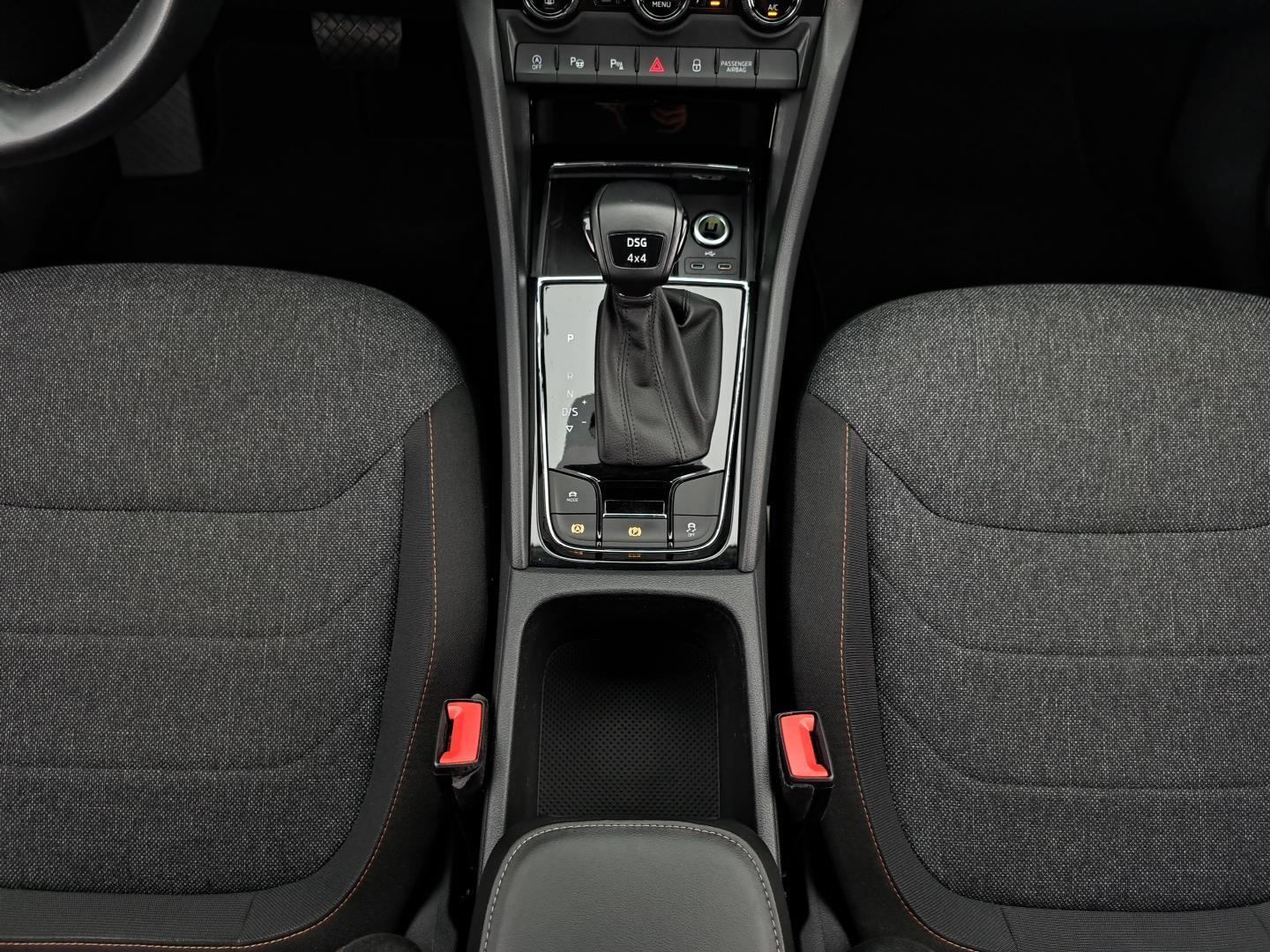 Clever 2.0TDI 200KM 7os. DSG 4x4 LED Matrix Kamera HAK Virtual FV23 17