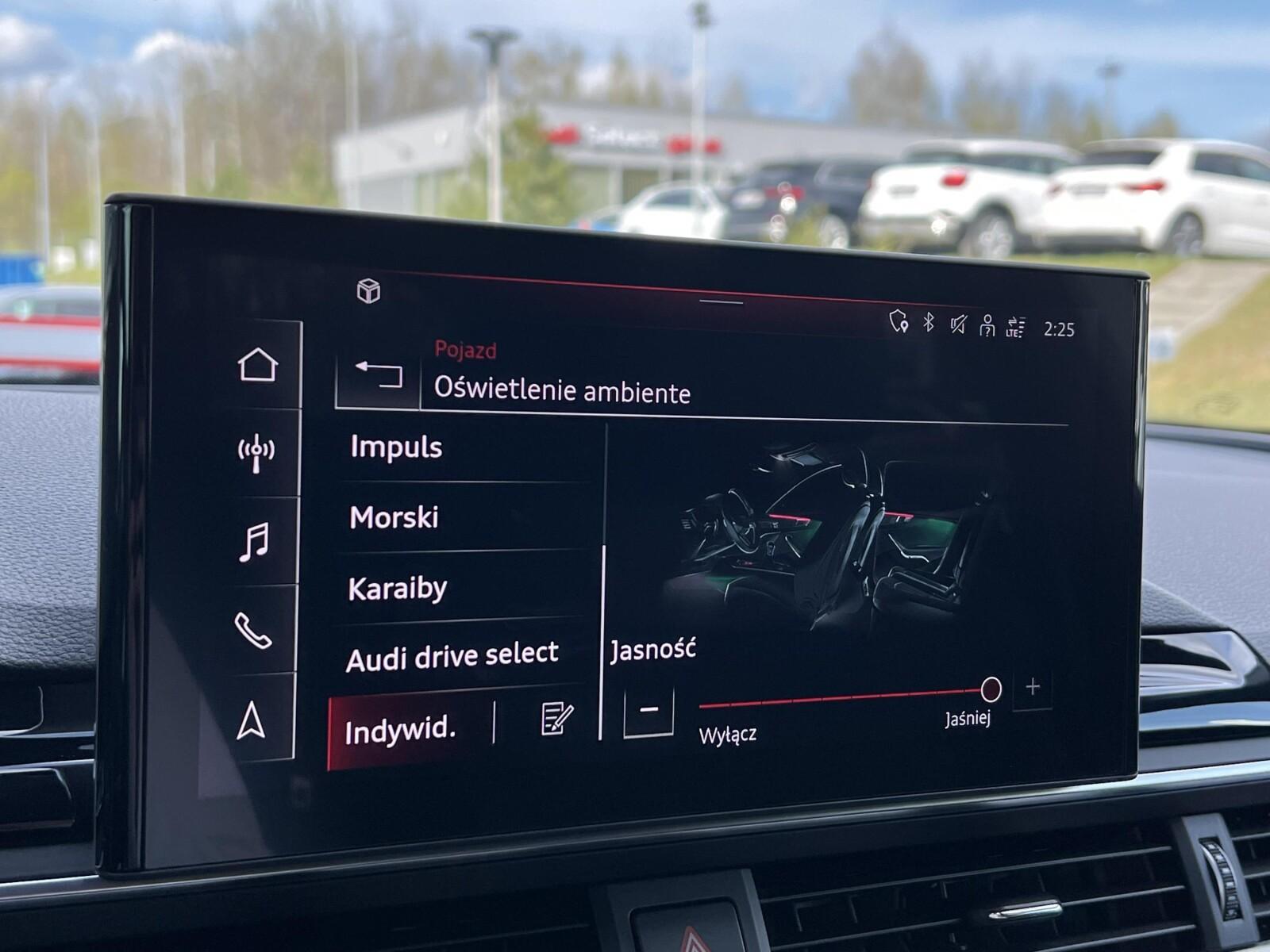 Reflektory LED Matrix Tempomat Kamera cofania Audi drive select 24