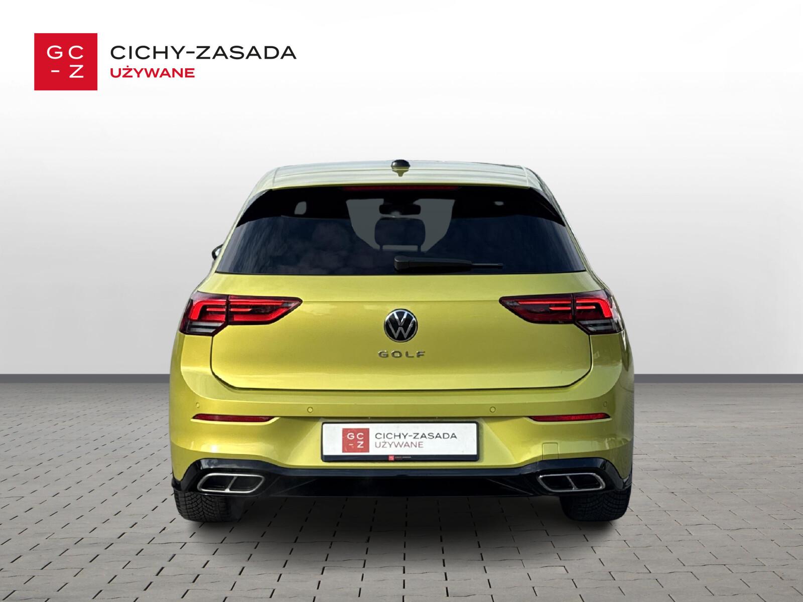Keyless Cyfrowe zegary Nawigacja Reflektory LED Tempomat App 3