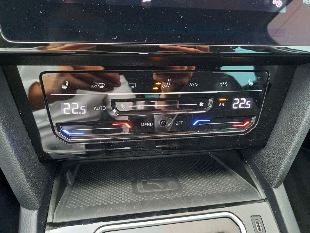 2.0TDI 200KM DSG Wersja Elegance Salon Polska 21