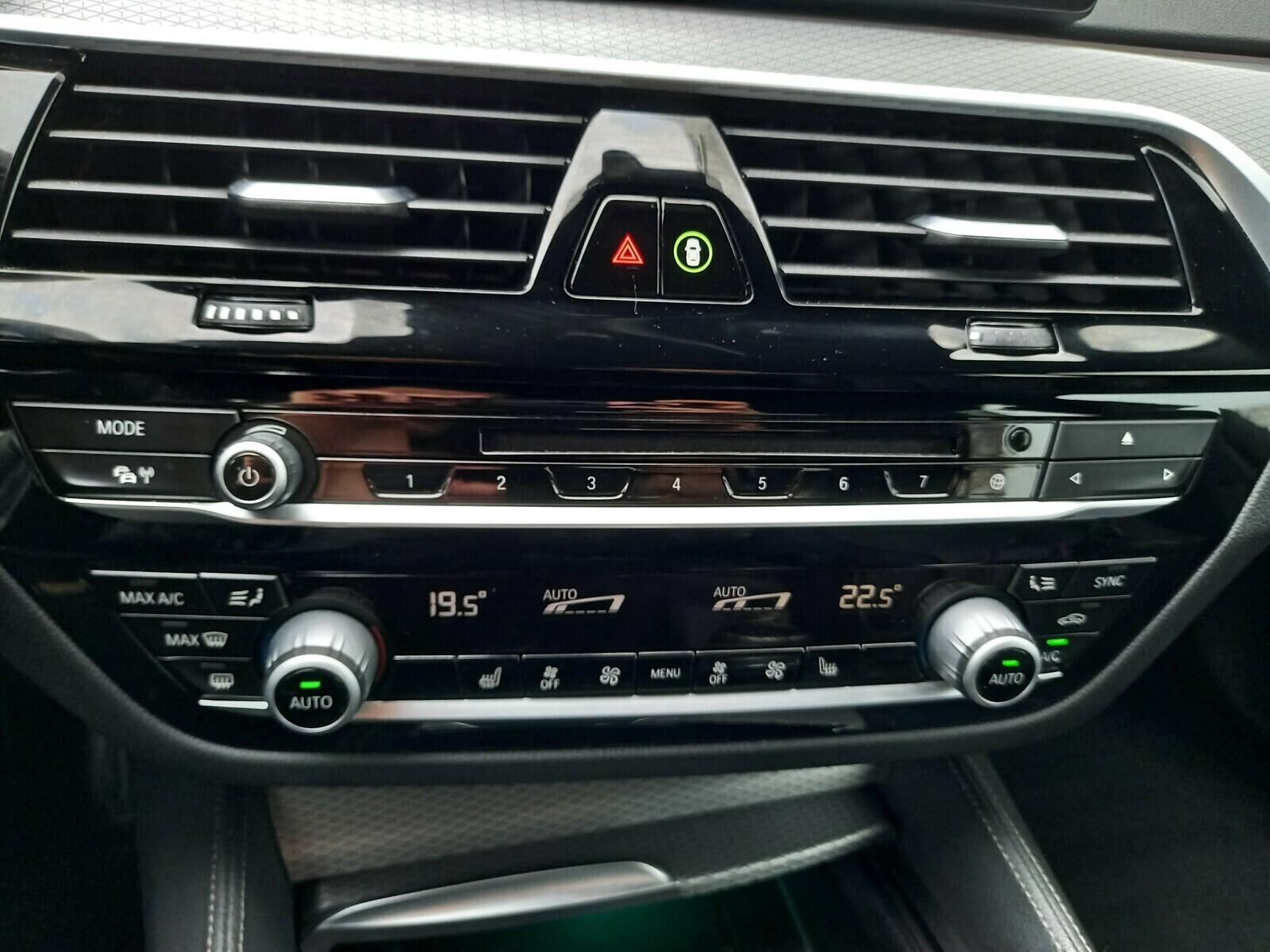 BMW 530 530i 252KM Steptronic xDrive M Sport Salon Polska 17