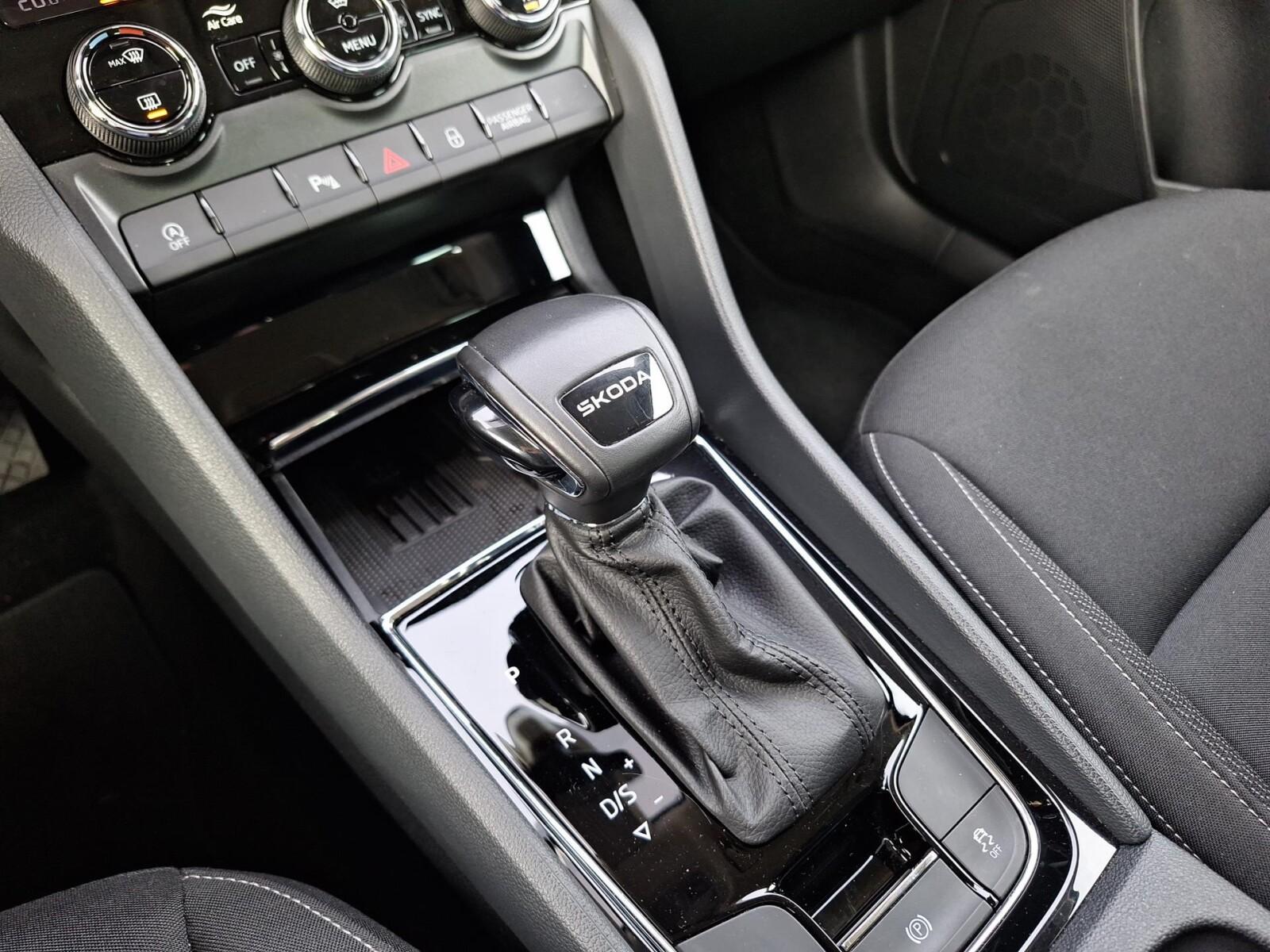 Selection 1,5 TSI 150KM DSG, Salon Polska 22