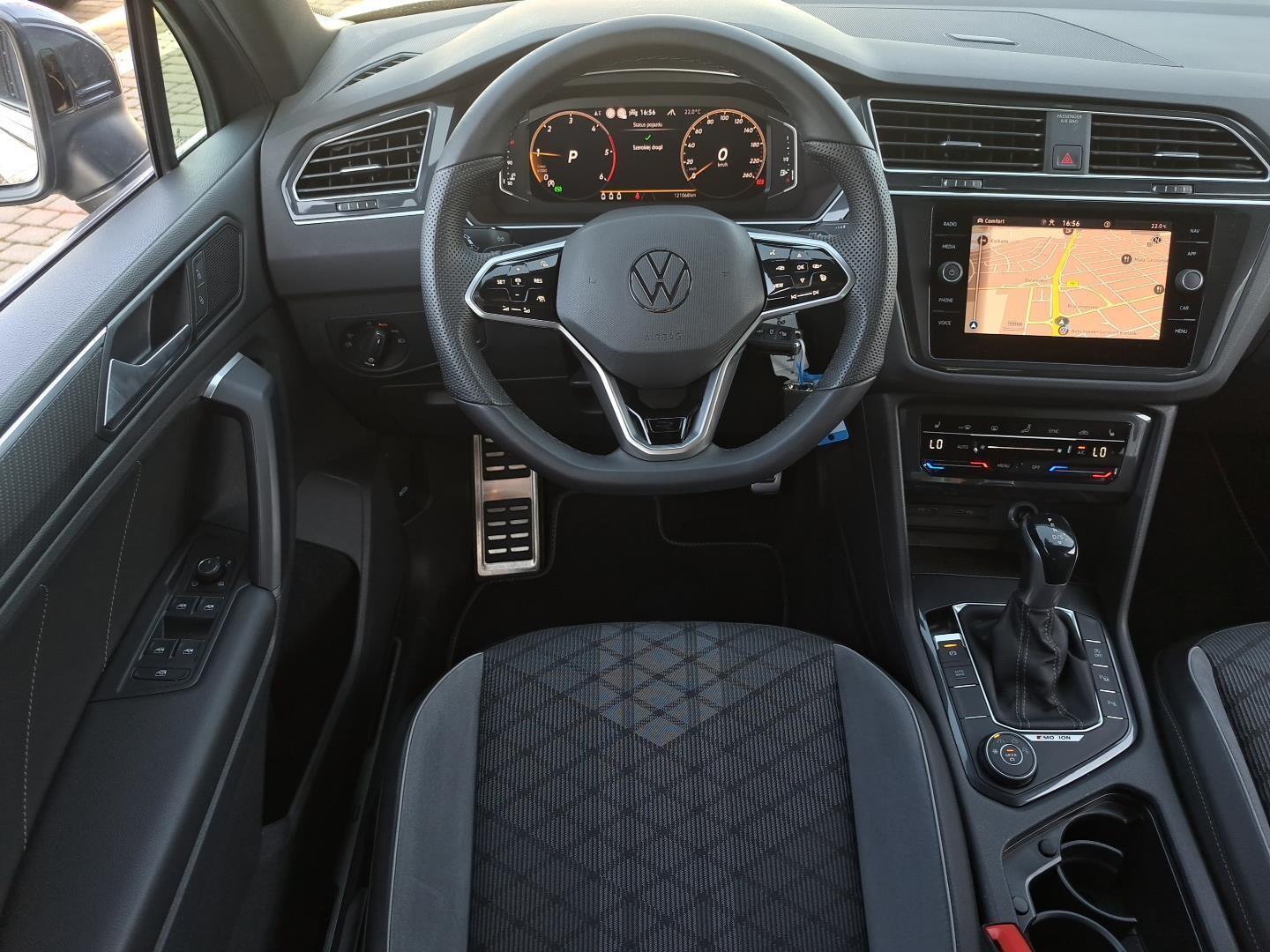 2.0TDI 200KM R-Line 4Motion DSG Matrix ACC DCC Hak Asystenci FV23% 17