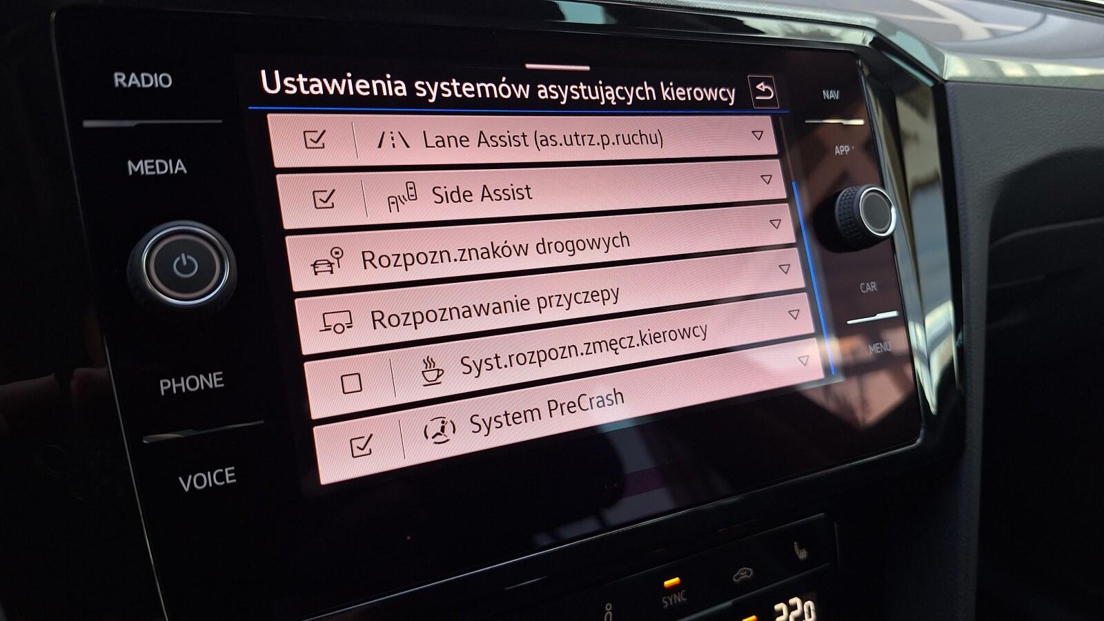 serwisASO 2.0TDI 150KM pakiety LED kamera hak navi AppConnect VAT23% 26