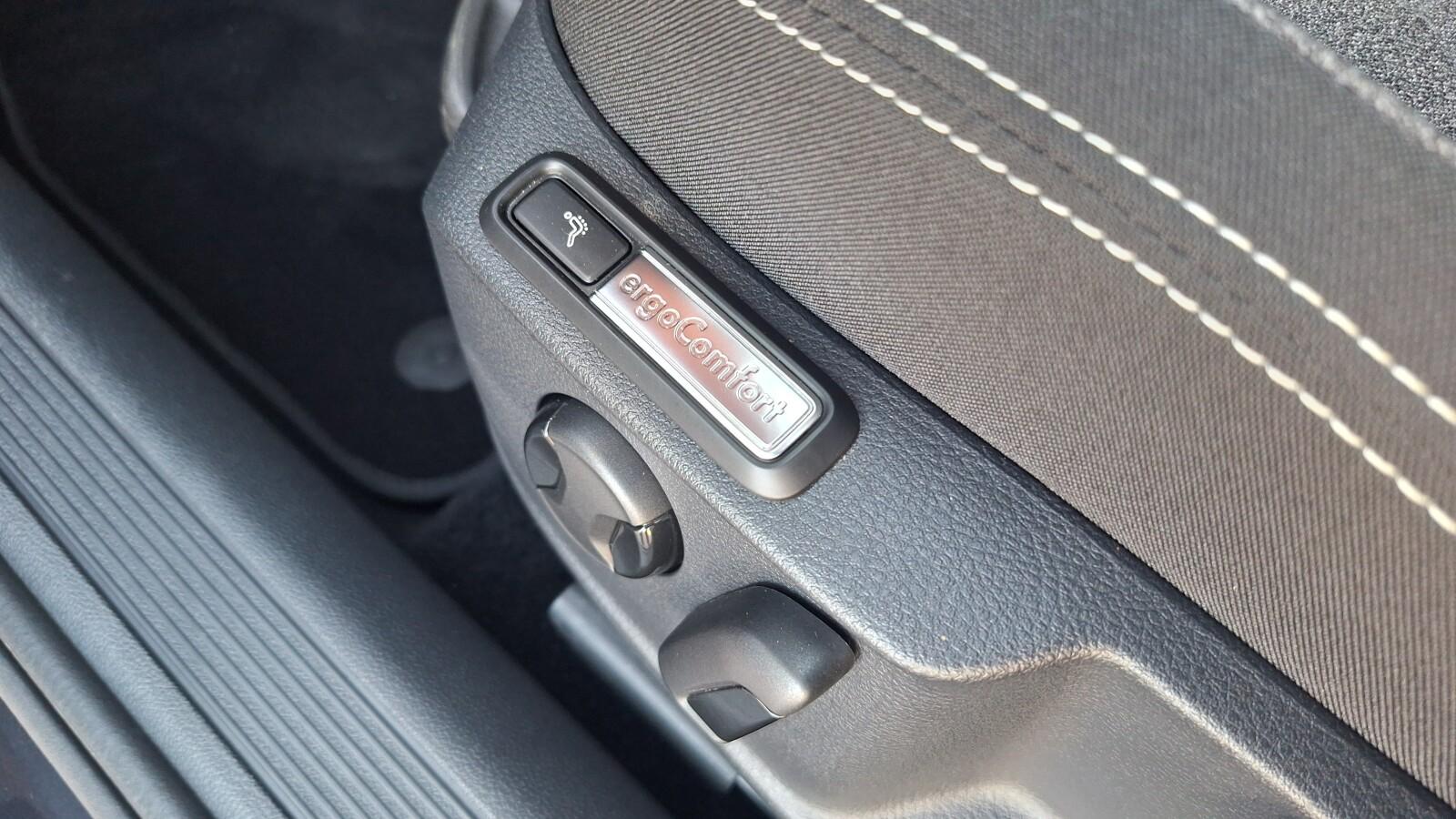 serwisASO 2.0TDI 150KM pakiety LED kamera hak navi AppConnect VAT23% 10