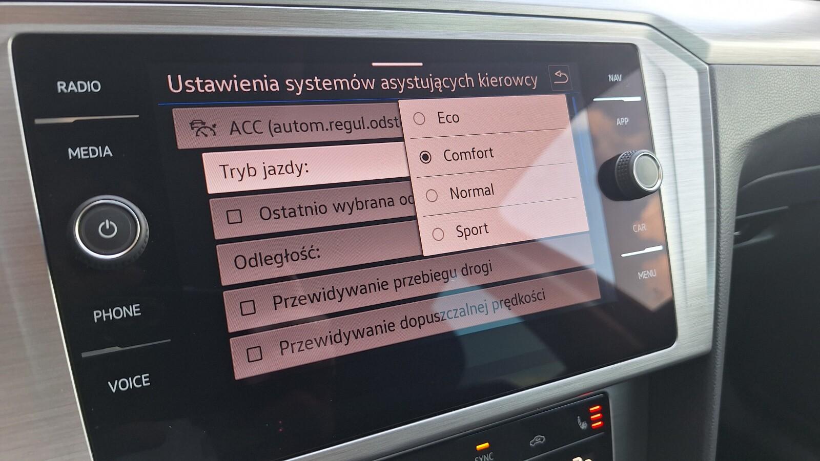 serwis ASO 2.0TDI 150KM bezwypadkowy pakiety LED AppConnect navi VAT23 24