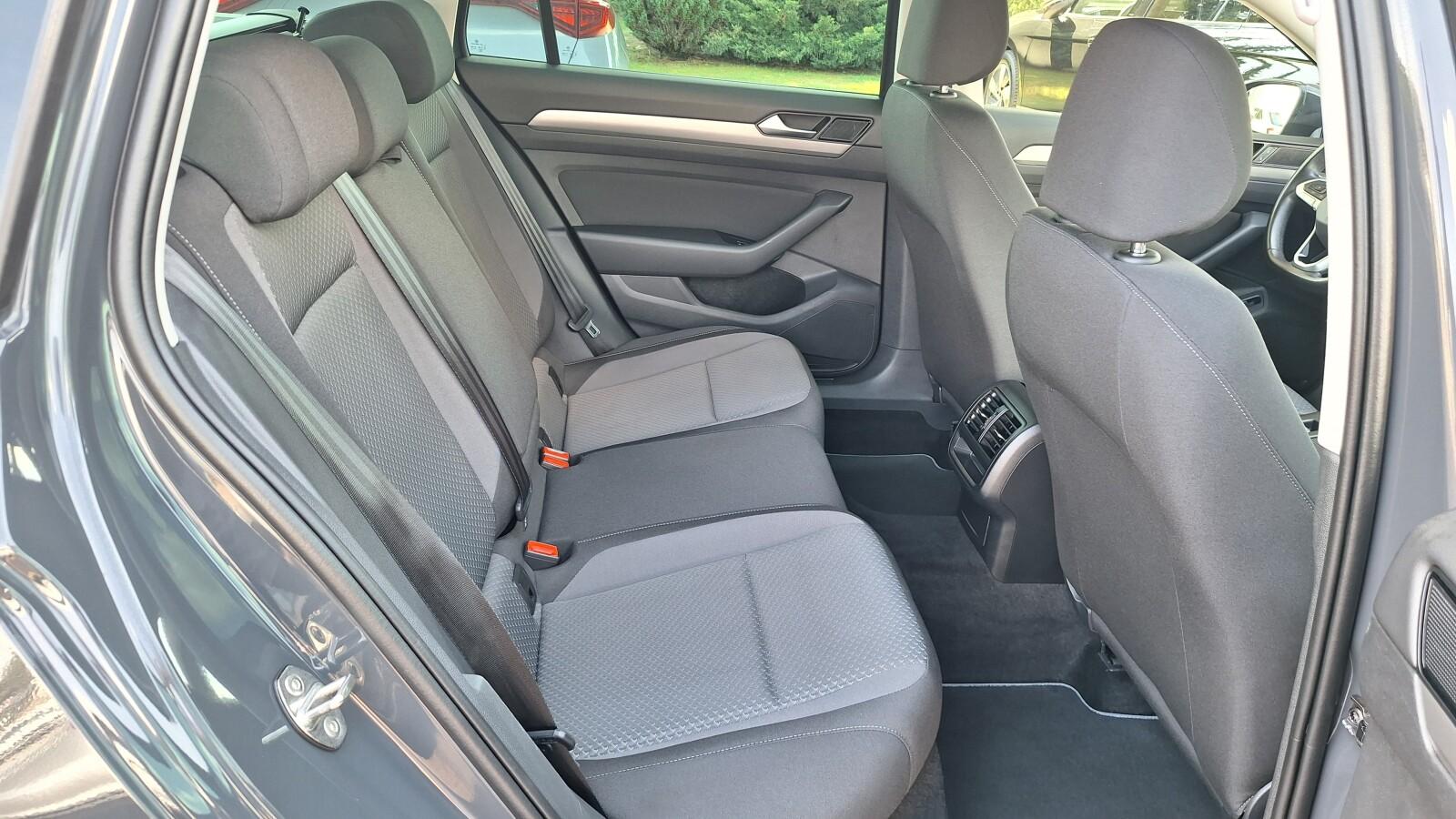 serwis ASO 2.0TDI 150KM bezwypadkowy pakiety LED AppConnect navi VAT23 14