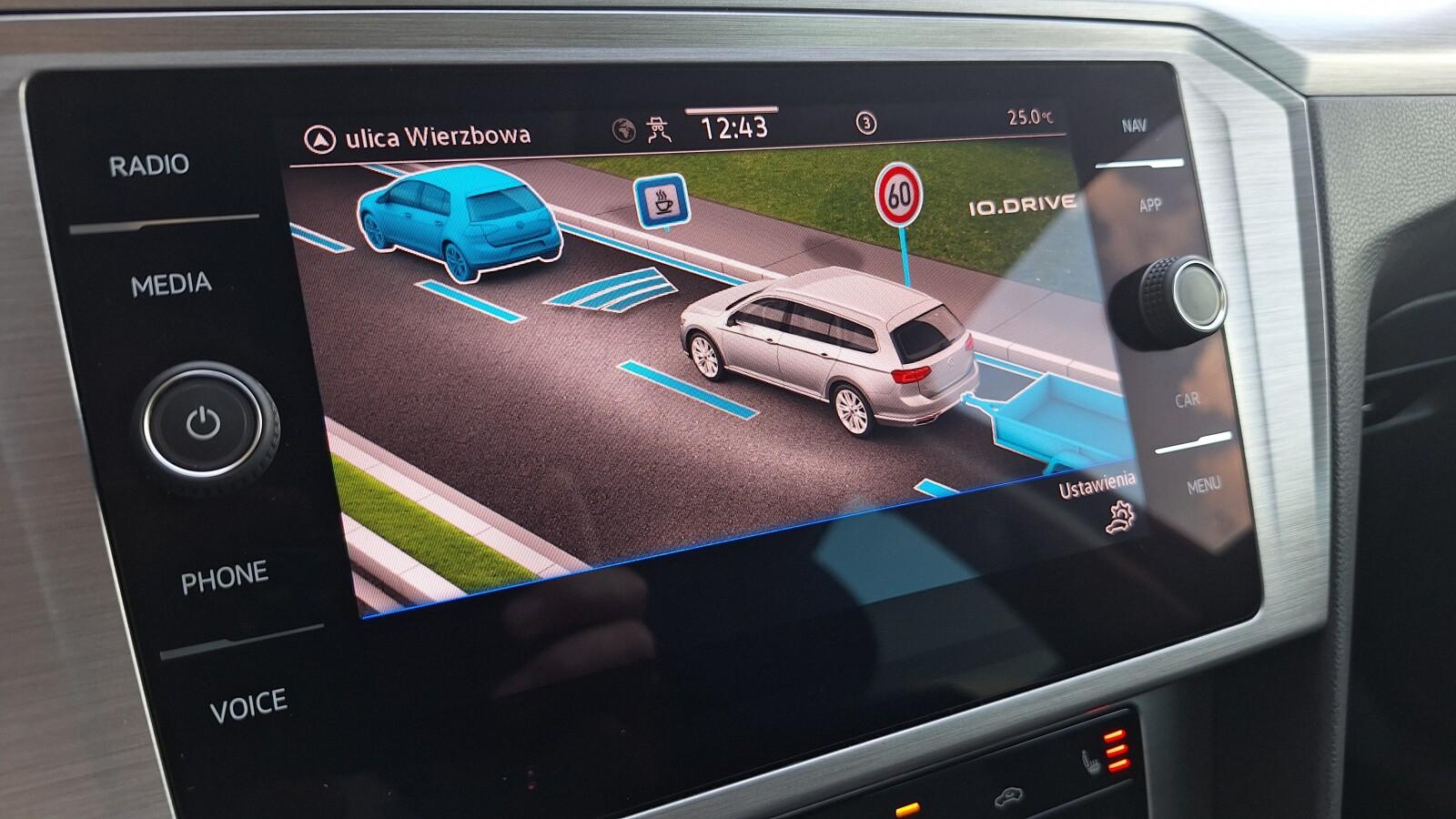 serwis ASO 2.0TDI 150KM bezwypadkowy pakiety LED AppConnect navi VAT23 21