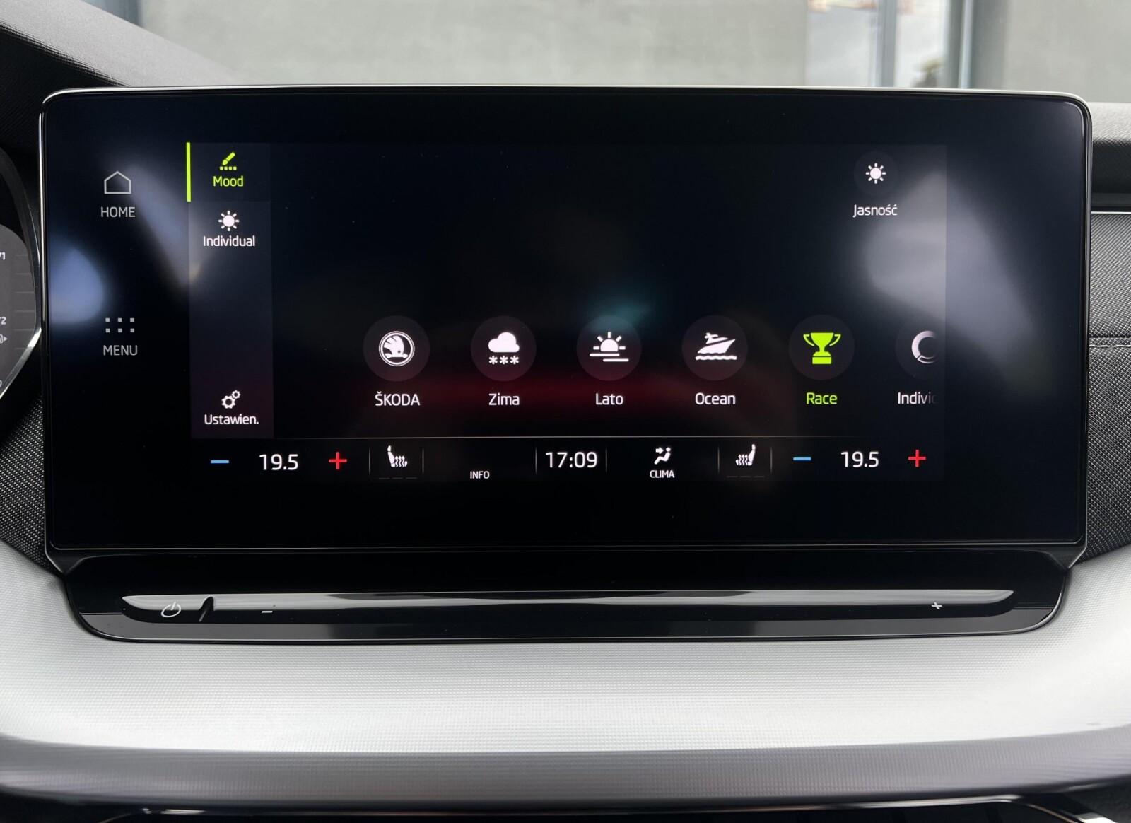 1.5TSI 150KM Style SalonPL SerwisASO ACC Matrix Virtual Keyless 26