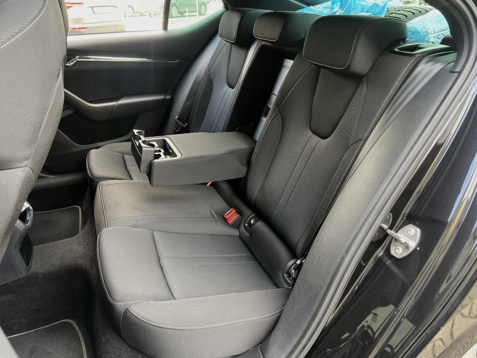 1.5TSI 150KM Style SalonPL SerwisASO ACC Matrix Virtual Keyless 9