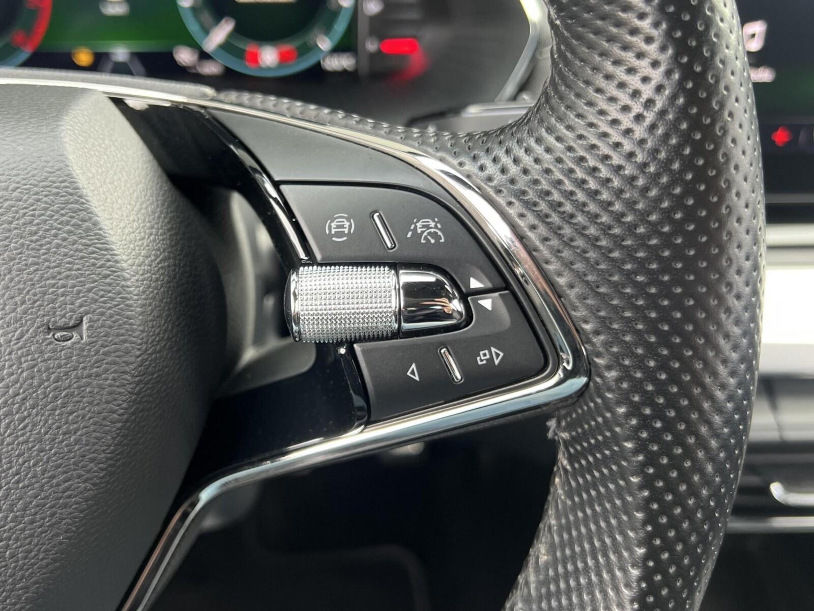1.5TSI 150KM Style SalonPL SerwisASO ACC Matrix Virtual Keyless 19