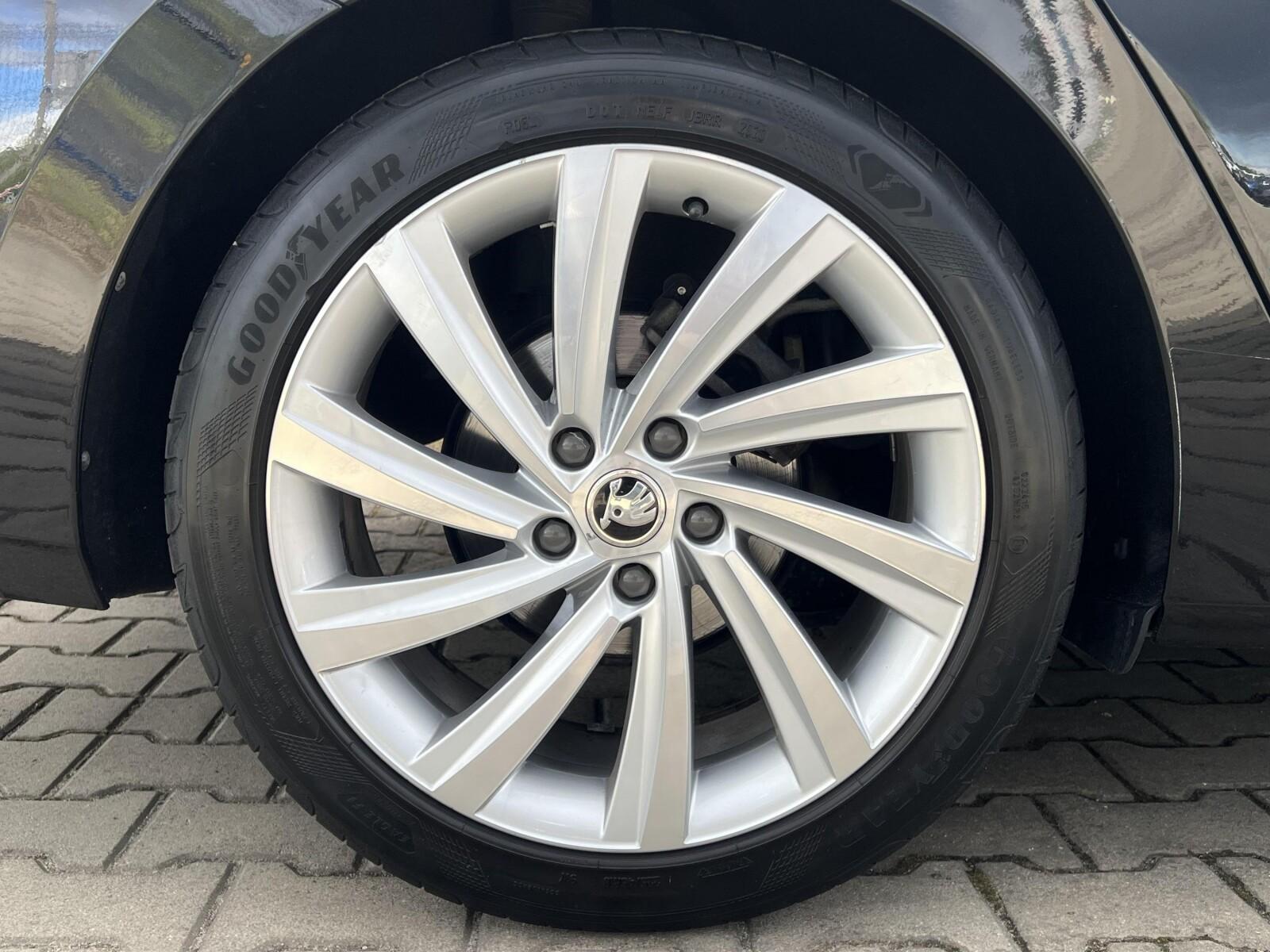 1.5TSI 150KM Style SalonPL SerwisASO ACC Matrix Virtual Keyless 34