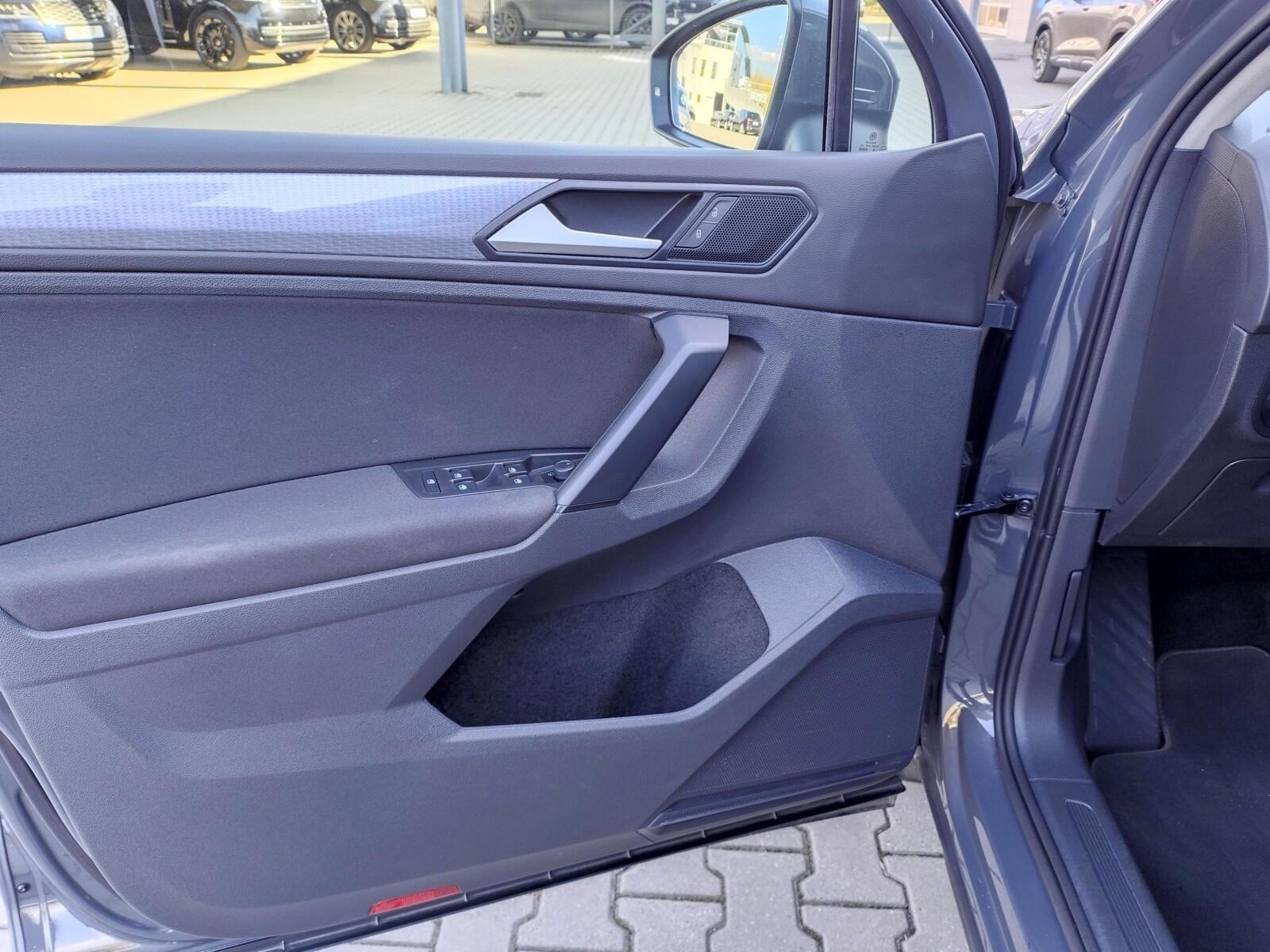 Volkswagen Tiguan 2.0 TSI 4Motion DSG 9