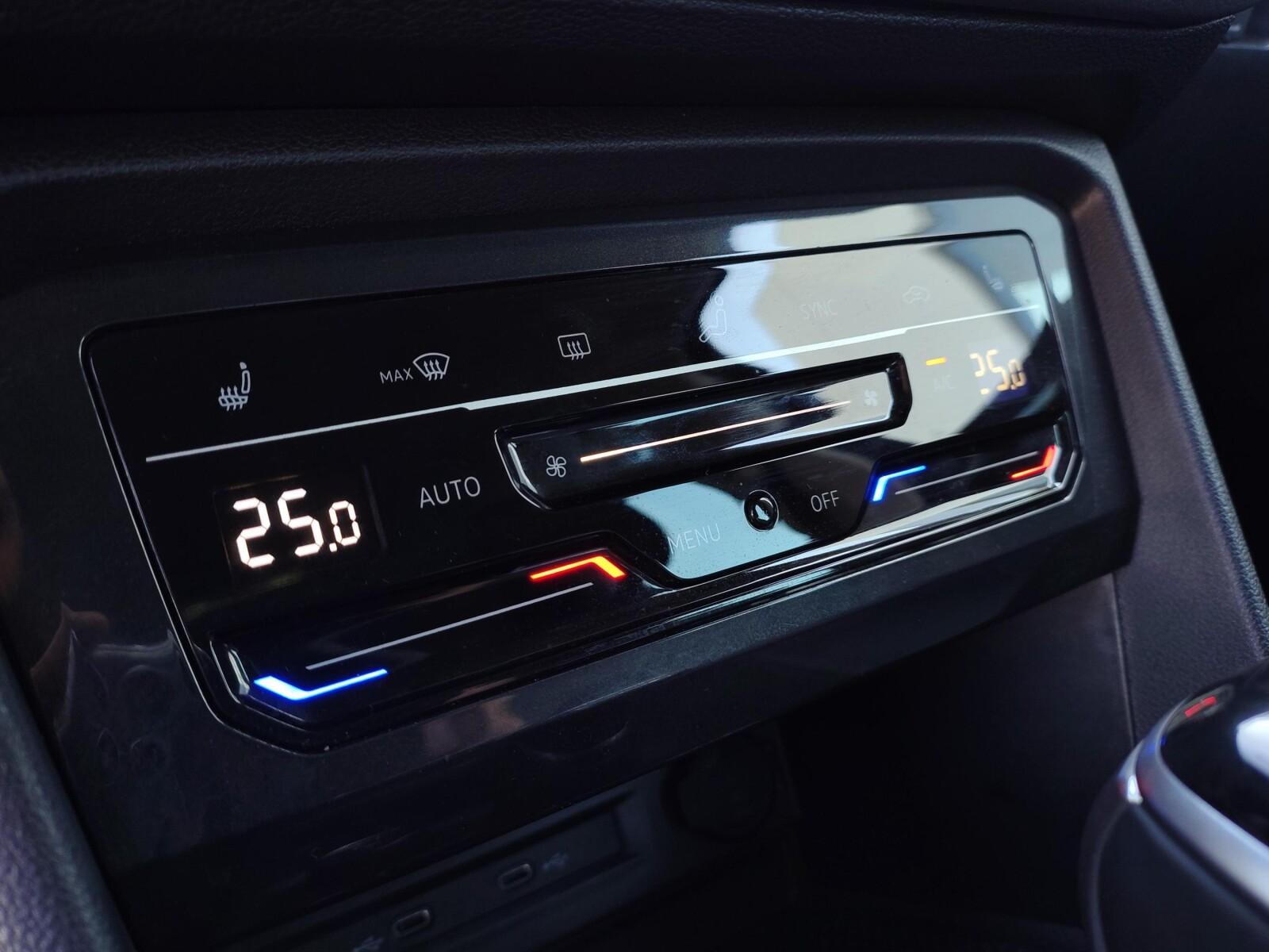 Volkswagen Tiguan 2.0 TSI 4Motion DSG 27
