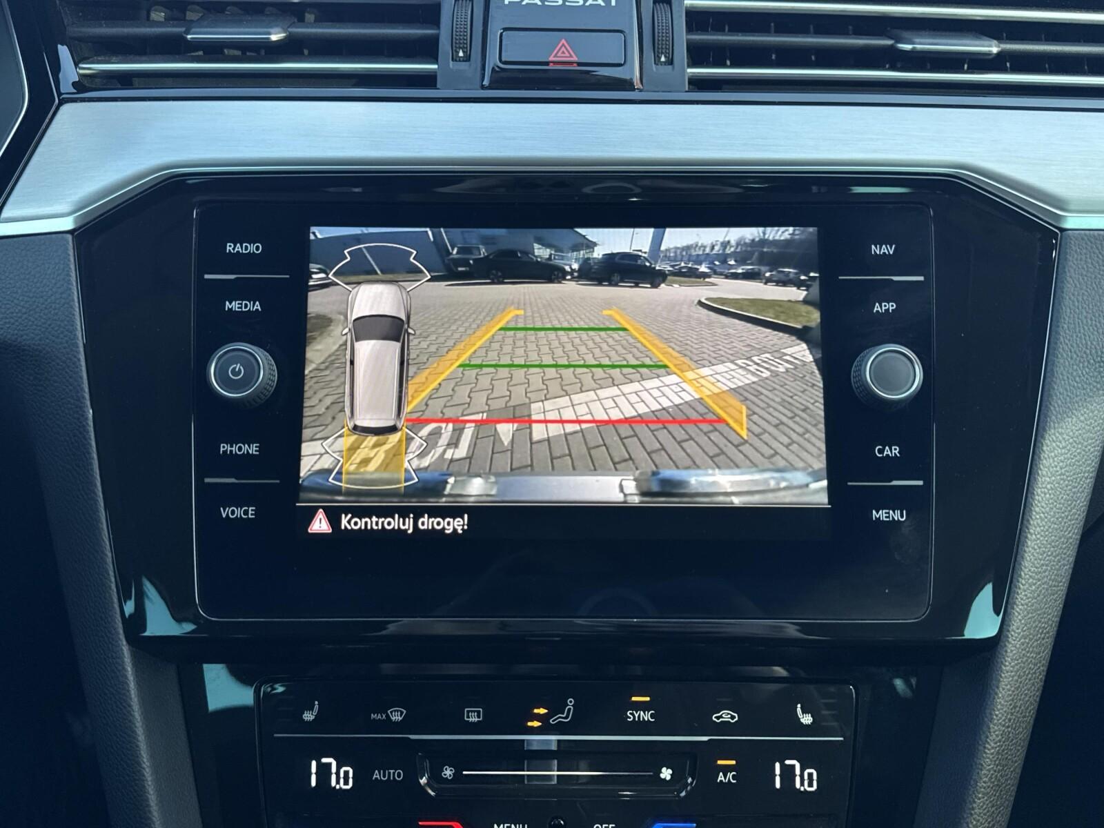 Android Auto Nawigacja Hak Kamera Reflektory LED Tempomat 27