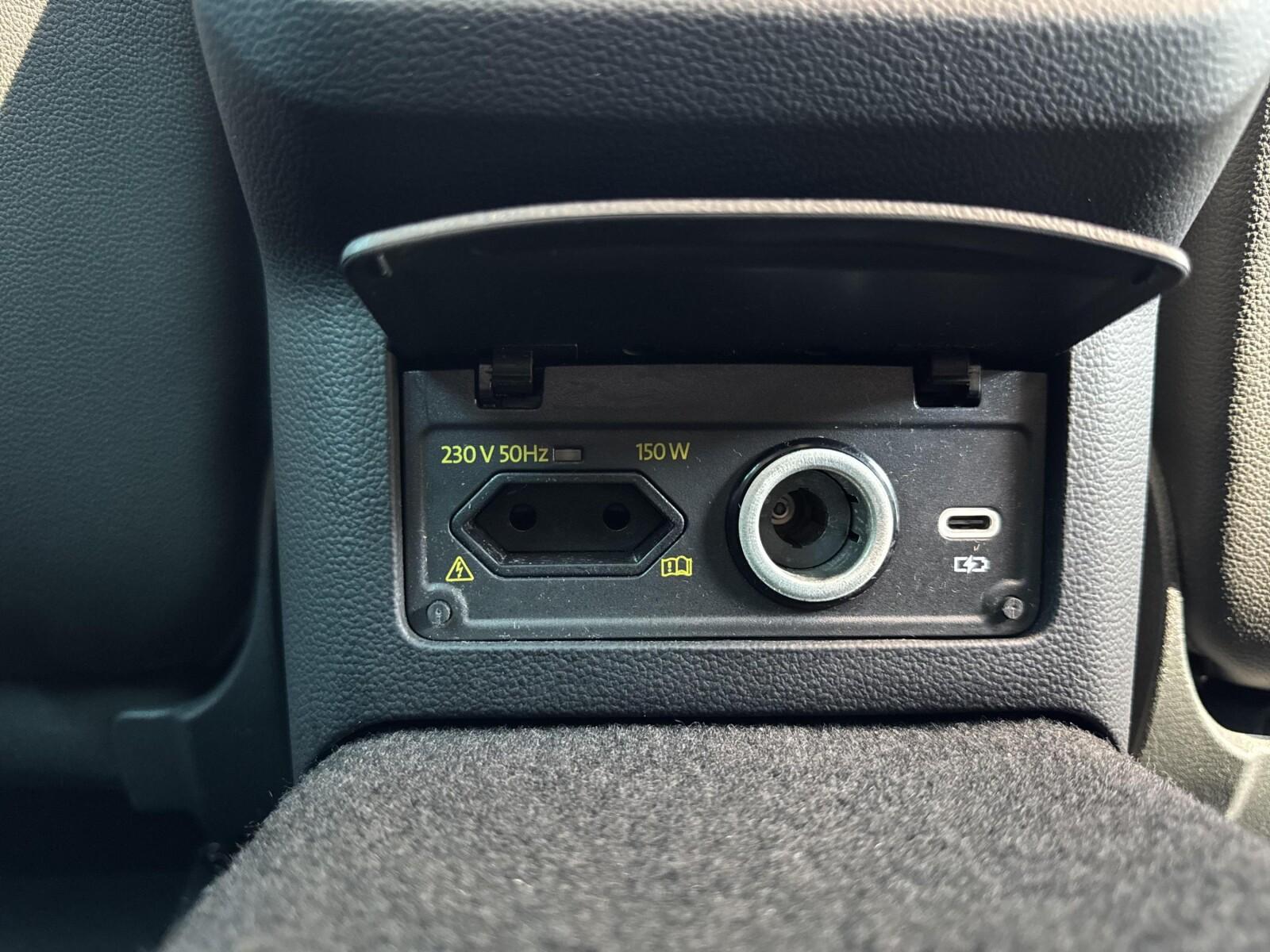 Android Auto Nawigacja Hak Kamera Reflektory LED Tempomat 12