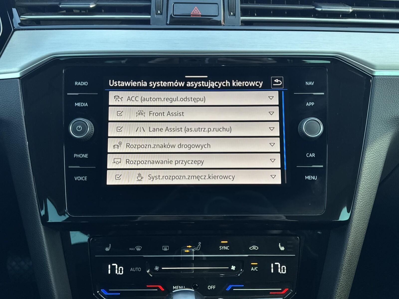 Android Auto Nawigacja Hak Kamera Reflektory LED Tempomat 25