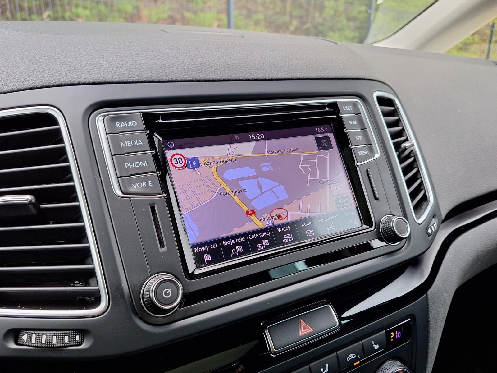 TSI 150KM Highline | 7 os. | DSG | Panorama | App-Connect | Blind Spot 26