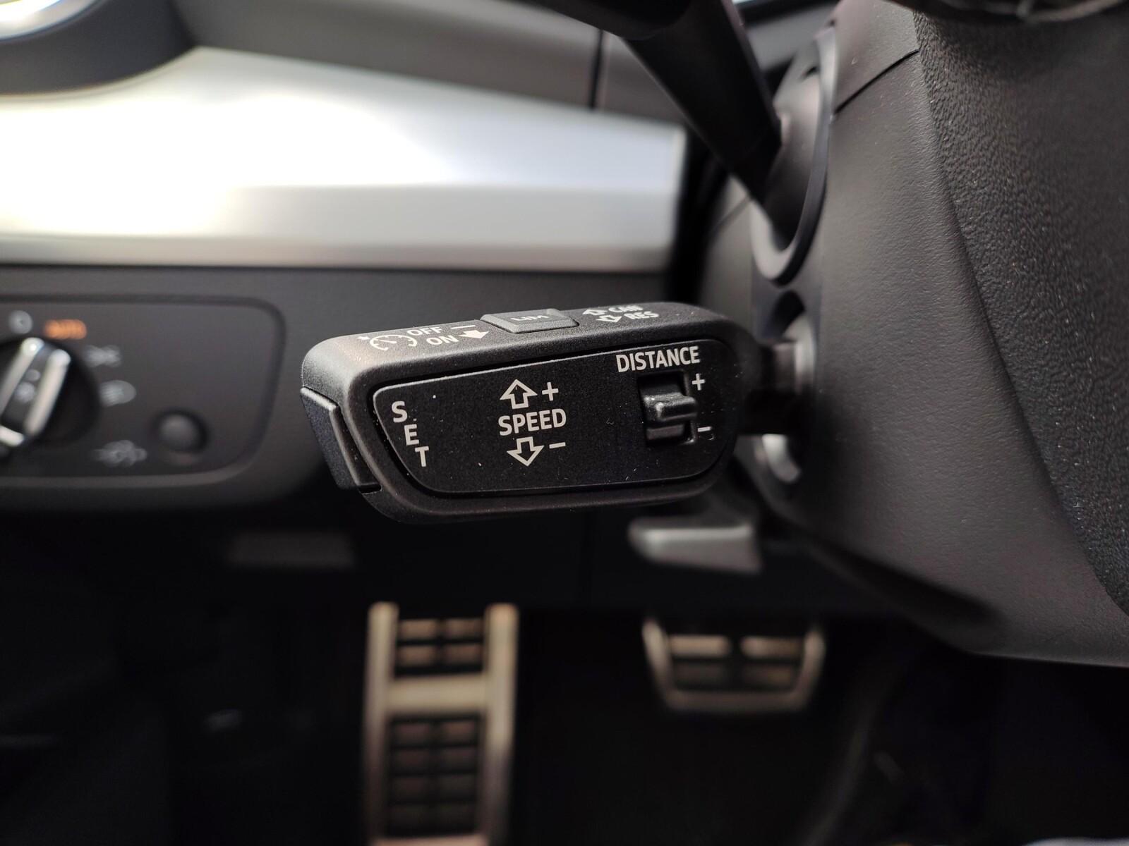 Audi Q5 45TFSI Quattro S tronic 265 KM 25