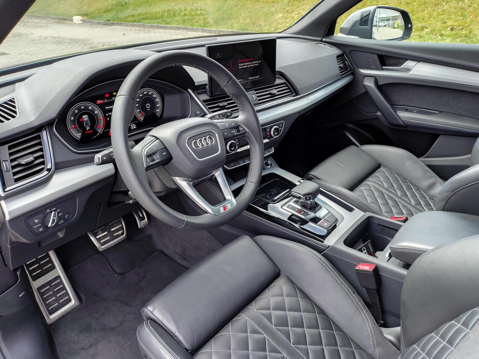 Audi Q5 45TFSI Quattro S tronic 265 KM 8
