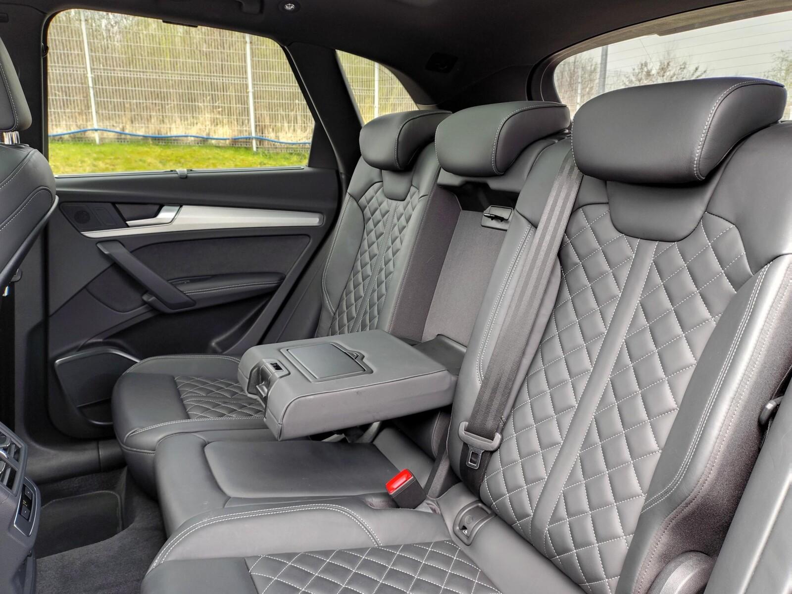 Audi Q5 45TFSI Quattro S tronic 265 KM 15