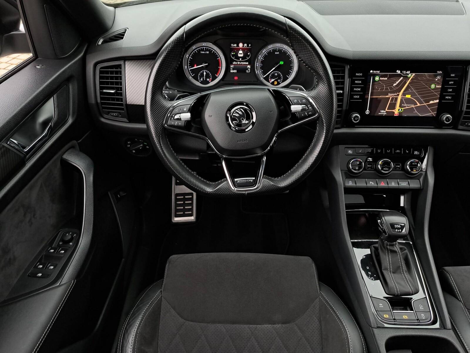 Sportline 4x4 2.0TSI 190KM DSG LED Panorama Kamera El.Klapa 20" FV23% 19