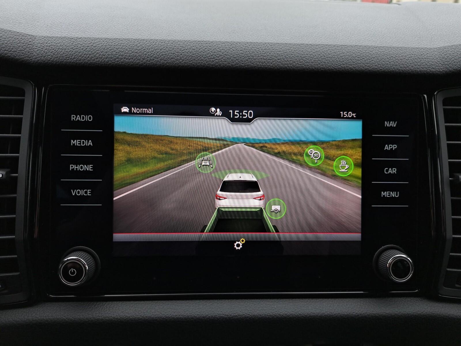 Sportline 4x4 2.0TSI 190KM DSG LED Panorama Kamera El.Klapa 20" FV23% 26