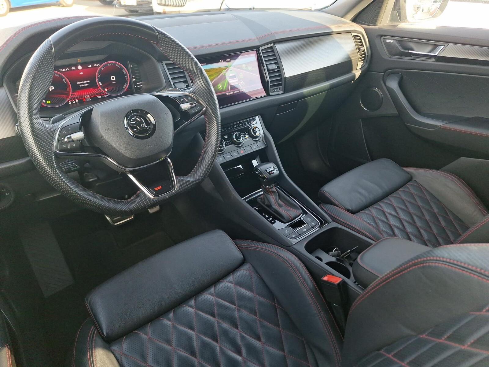 RS 2,0 TSI 4X4 245KM DSG, Serwis ASO 12