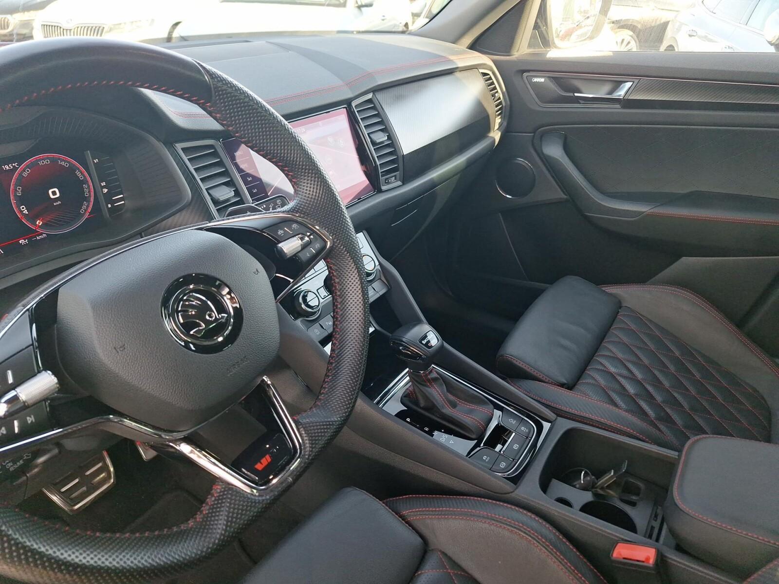 RS 2,0 TSI 4X4 245KM DSG, Serwis ASO 16